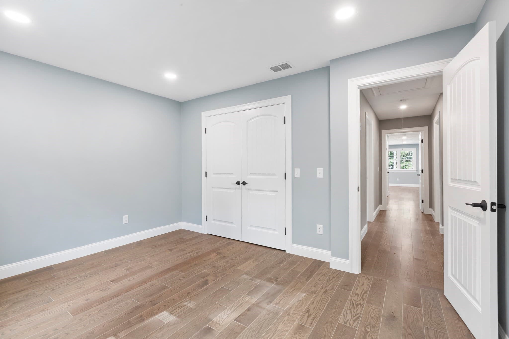 Single Family Residence at 24 Cooper Rd, Webster MA 01570, Webster, photo 29 of 39