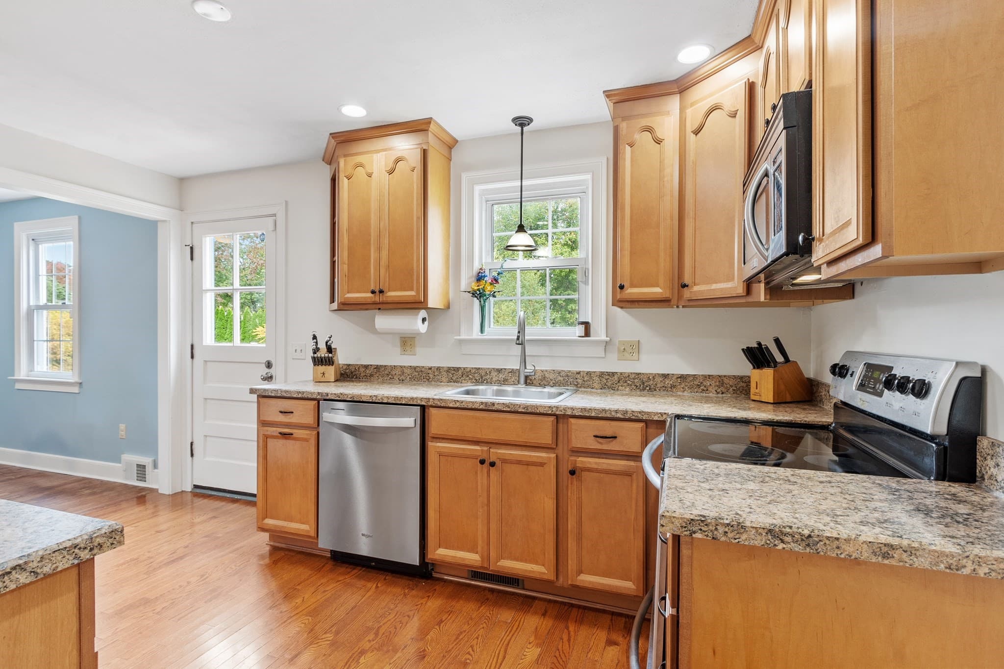 Single Family Residence at 35 Jefferson Road, Northborough MA 01532, Northborough, photo 9 of 38