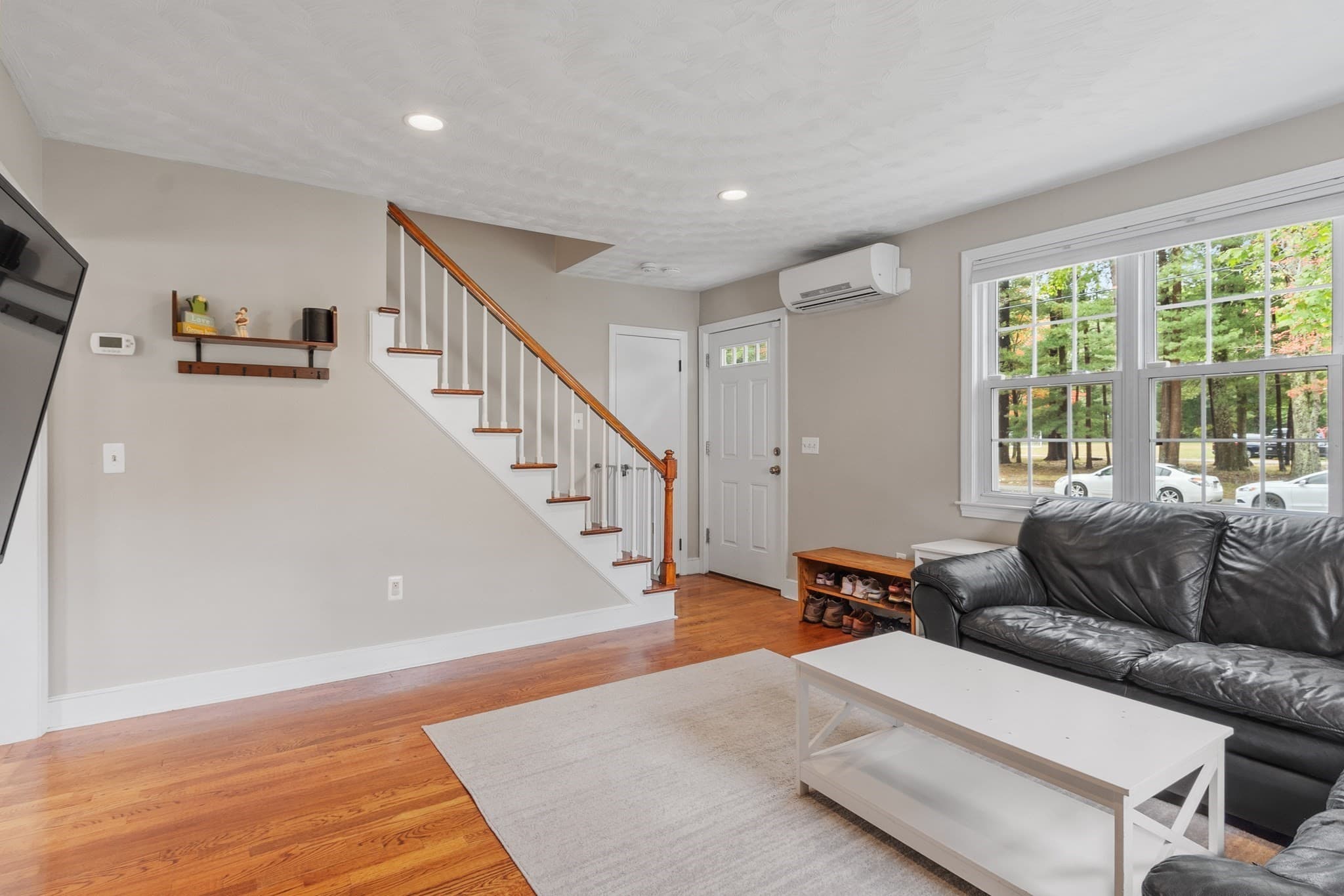Single Family Residence at 35 Jefferson Road, Northborough MA 01532, Northborough, photo 4 of 38