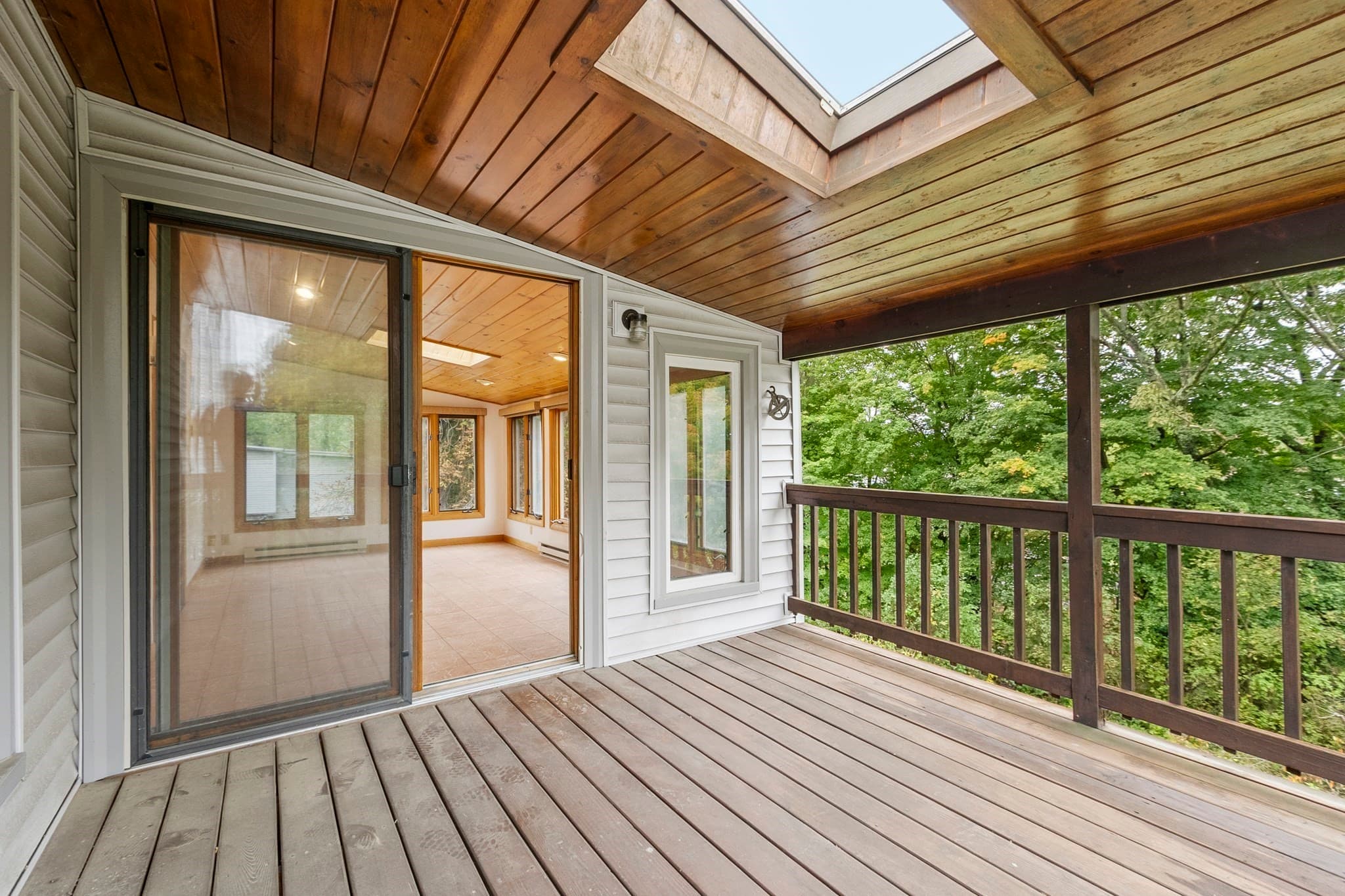 Single Family Residence at 265 Pine St, Gardner MA 01440, Gardner, photo 7 of 35
