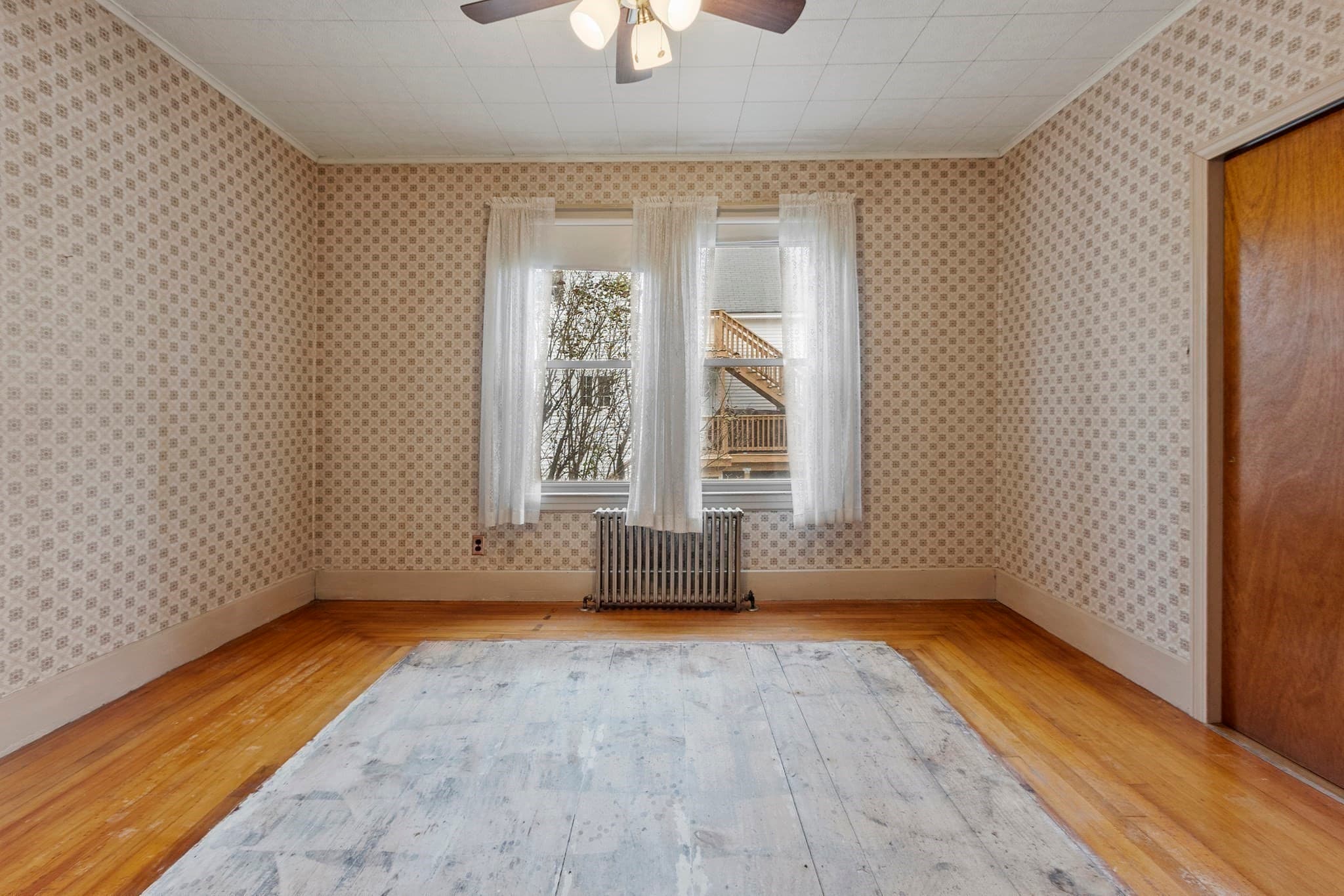 Single Family Residence at 265 Pine St, Gardner MA 01440, Gardner, photo 15 of 35
