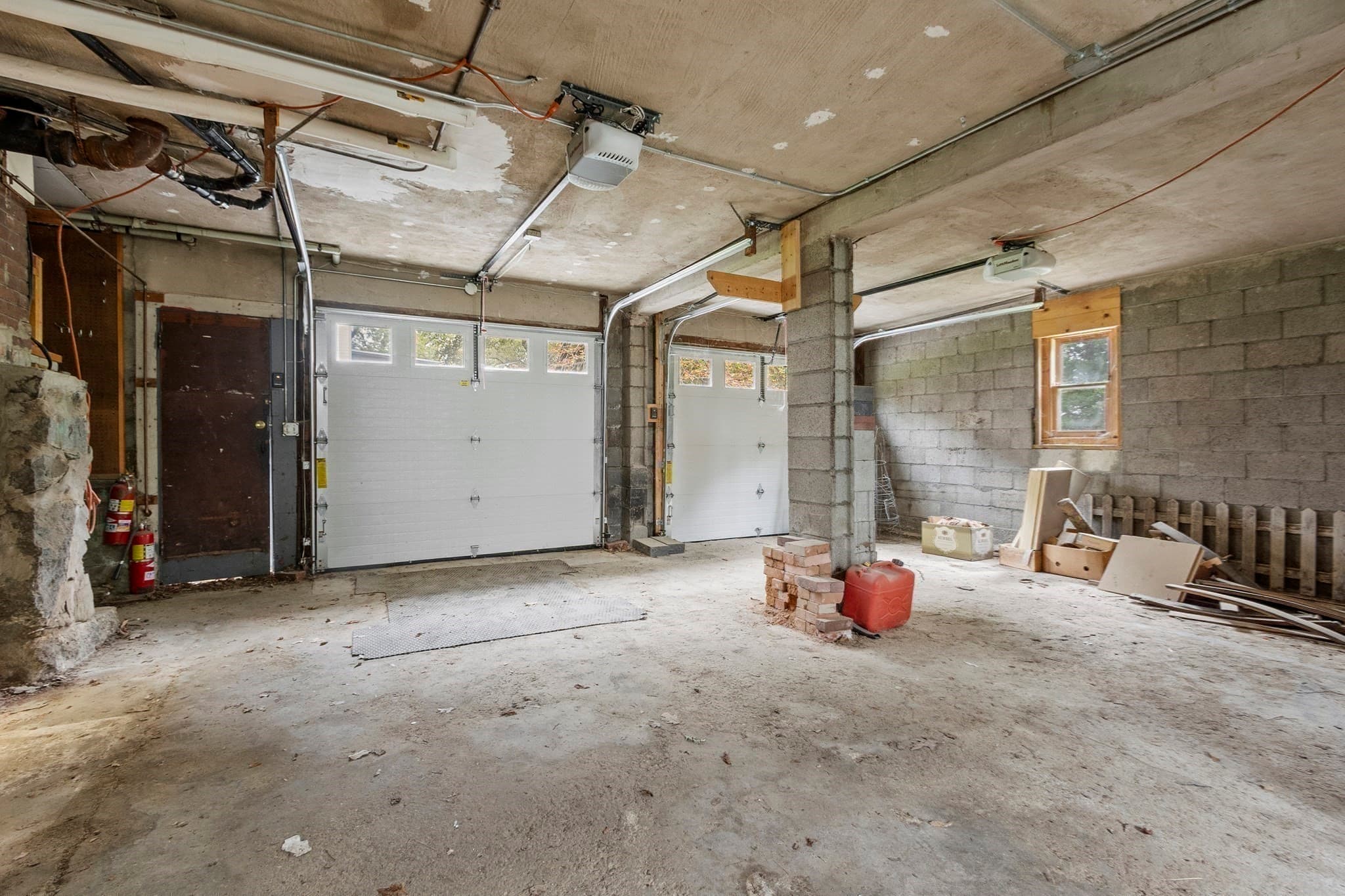 Single Family Residence at 265 Pine St, Gardner MA 01440, Gardner, photo 31 of 35