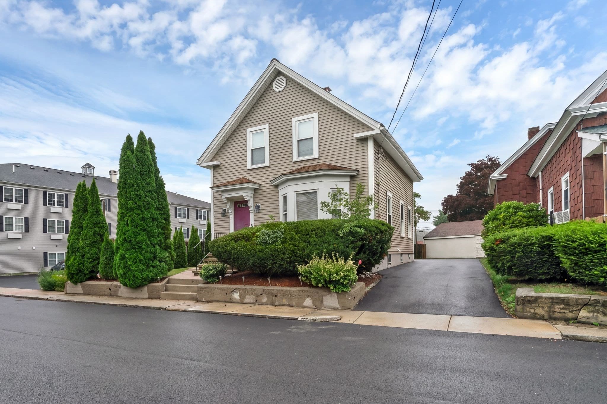 Single Family Residence at 25 Fuller Pl, Mansfield MA 02048, Mansfield, photo 2 of 30