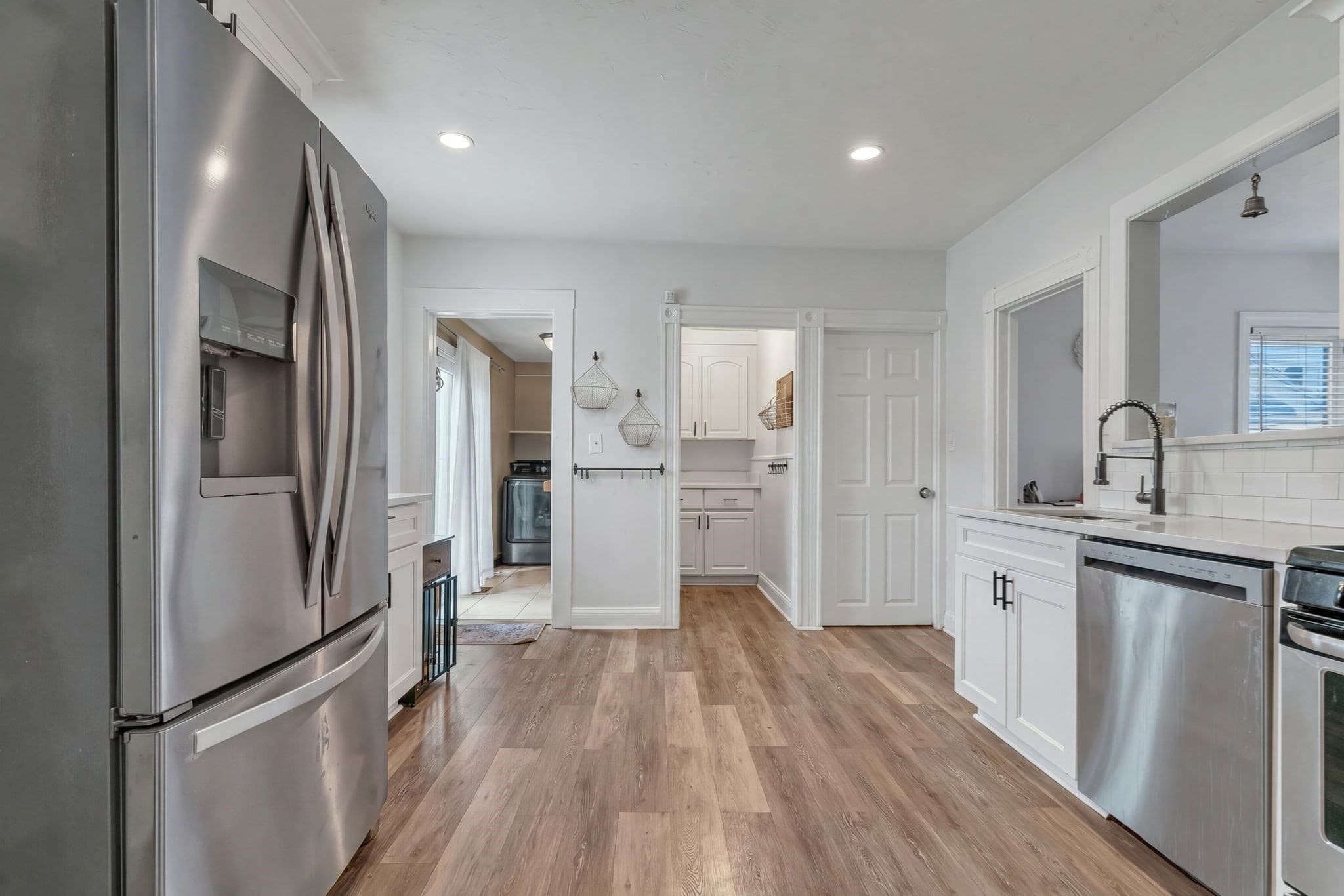Single Family Residence at 25 Fuller Pl, Mansfield MA 02048, Mansfield, photo 14 of 30