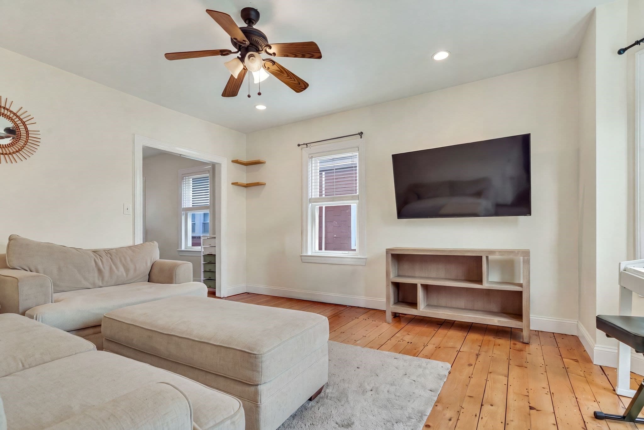 Single Family Residence at 25 Fuller Pl, Mansfield MA 02048, Mansfield, photo 8 of 30