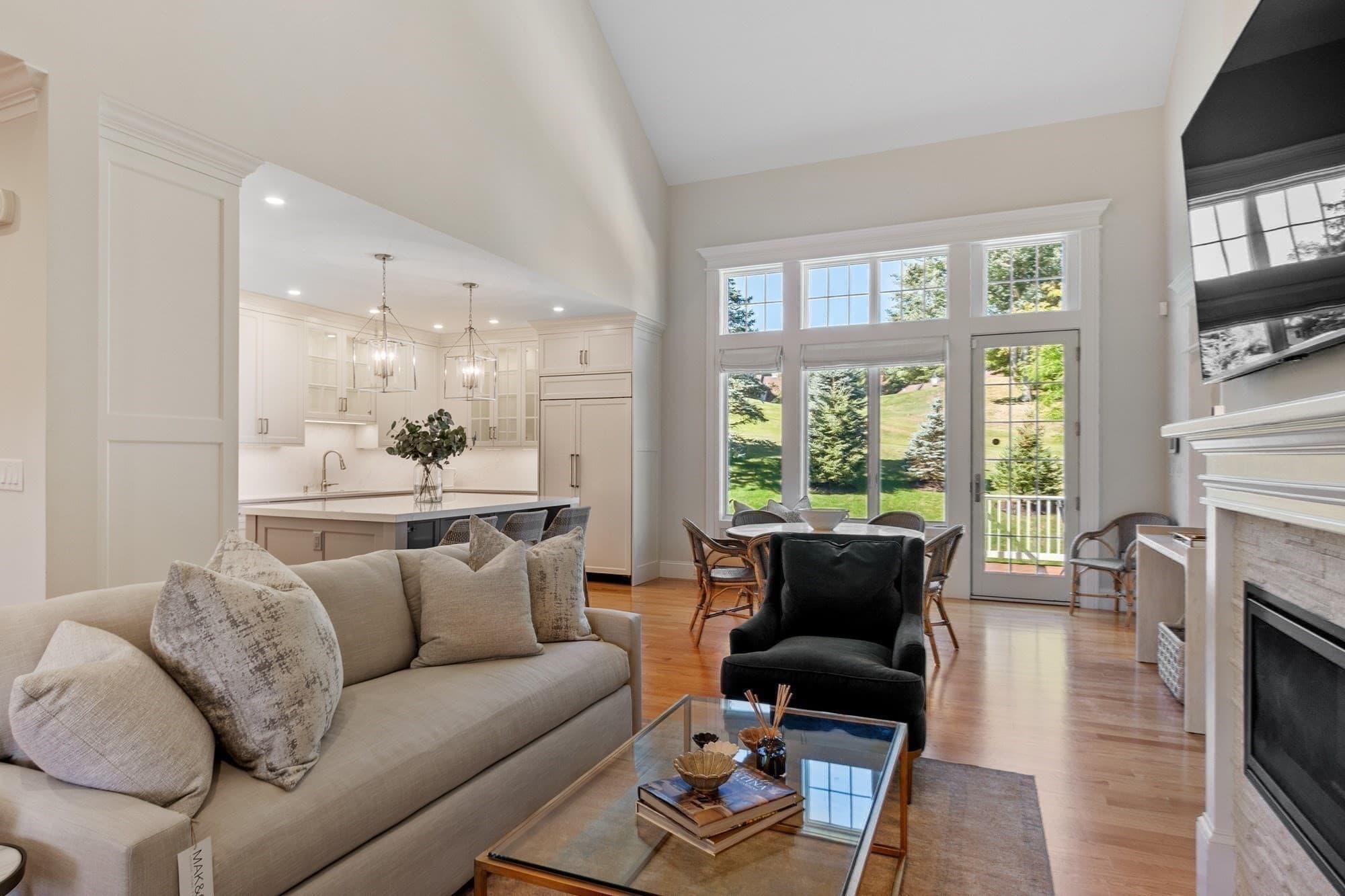 Single Family Residence at 10 Trevino Circle, Andover MA 01810, Andover, photo 16 of 42