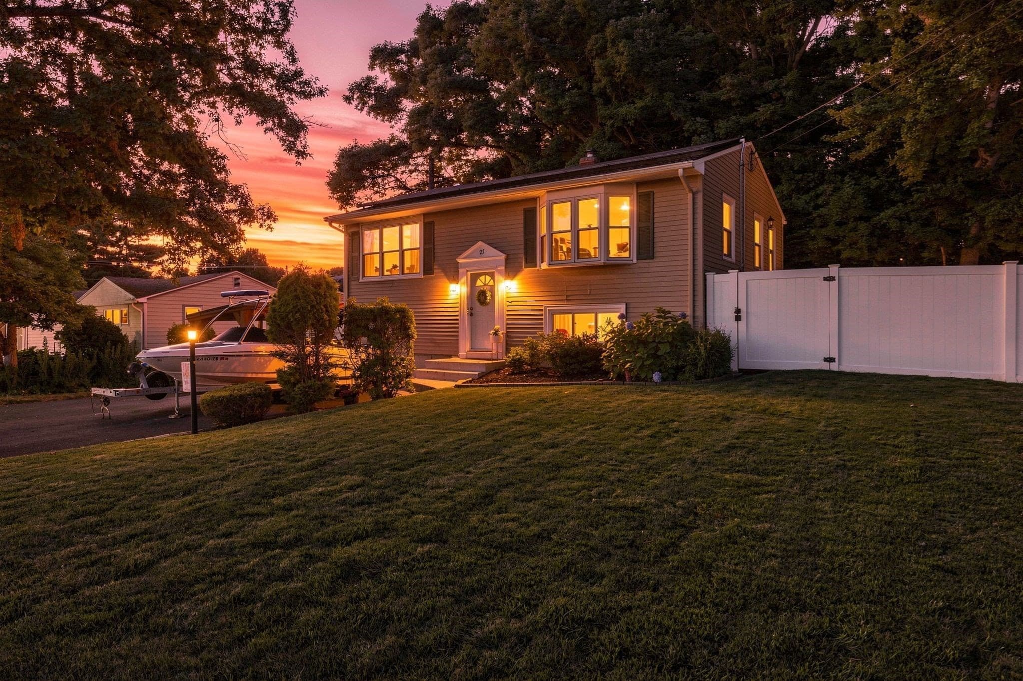 Single Family Residence at 21 Circuit Ave, Ludlow MA 01056, Ludlow, photo 2 of 31