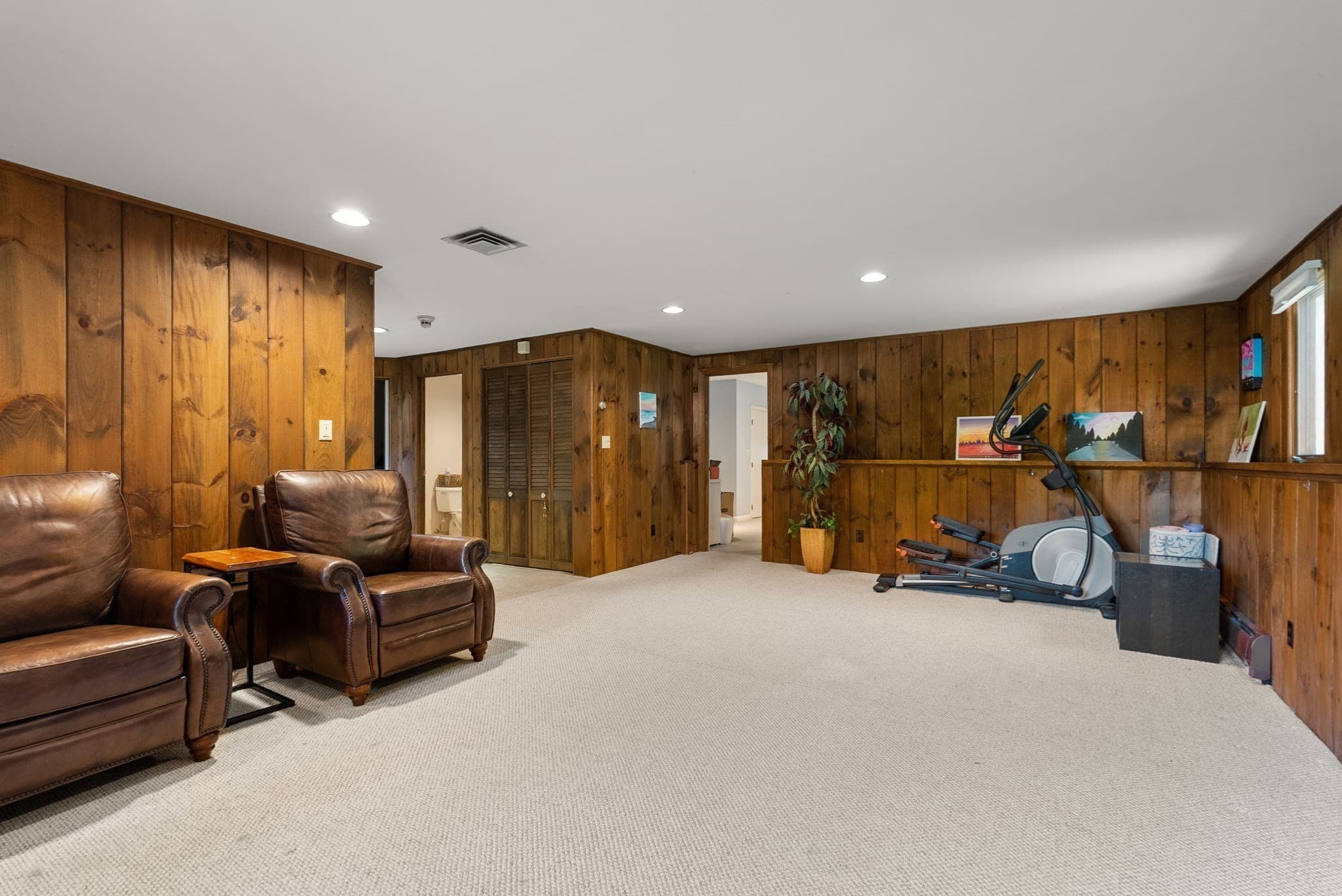 Single Family Residence at 39 Barefoot Hill Road, Sharon MA 02067, Sharon, photo 20 of 31