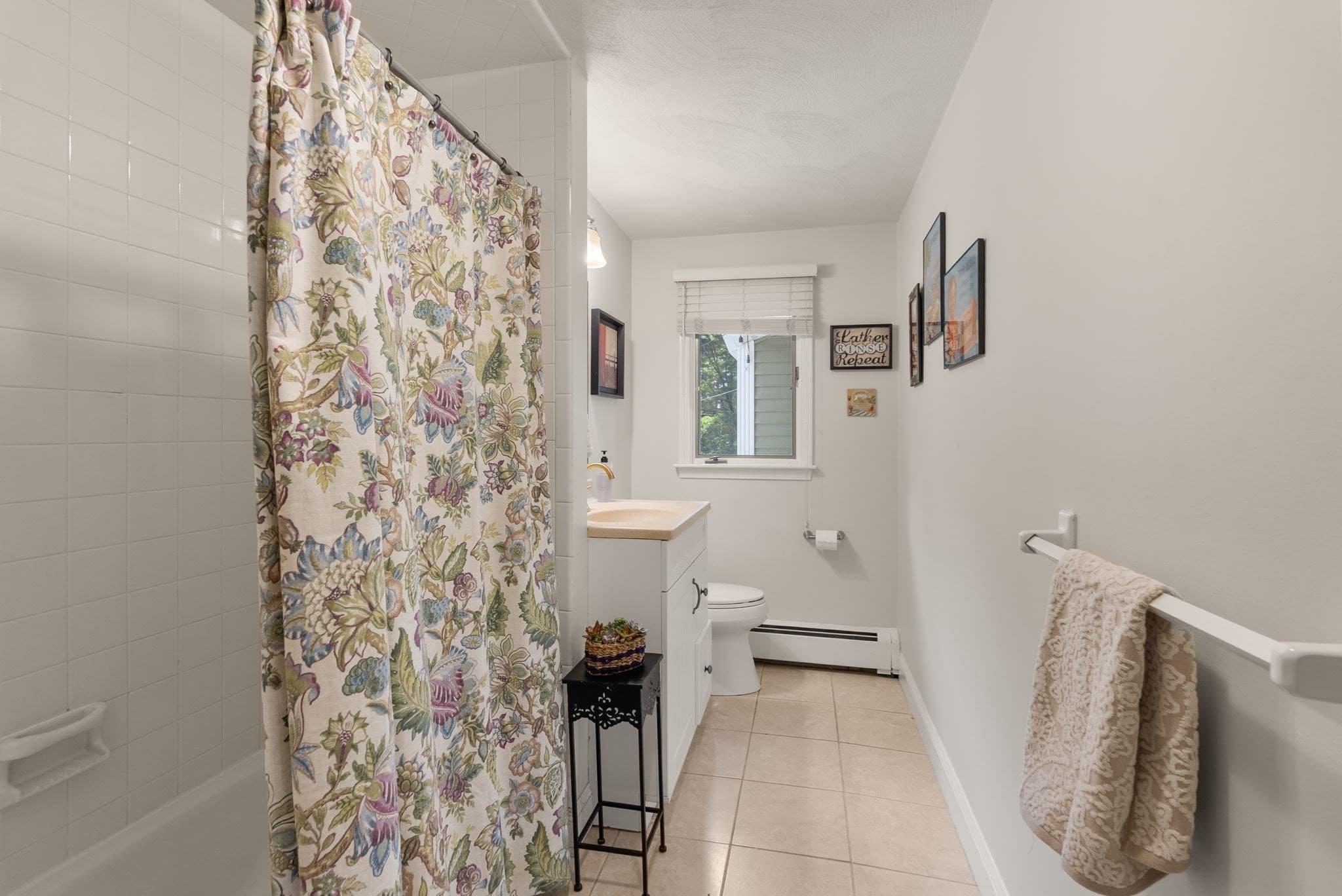 Single Family Residence at 39 Barefoot Hill Road, Sharon MA 02067, Sharon, photo 14 of 31