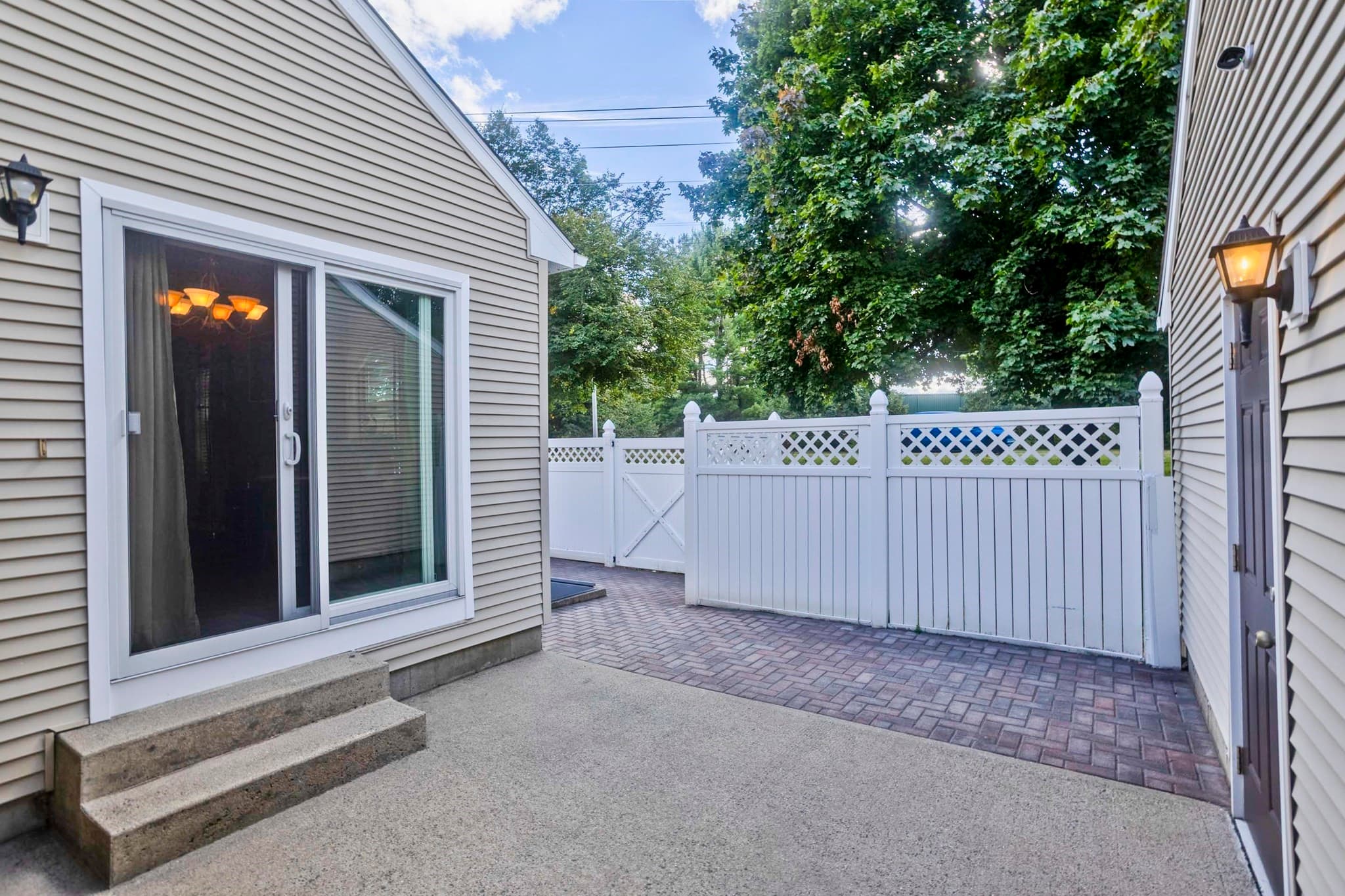 Condominium at 27 Curry Lane # 27, Chicopee MA 01022, Chicopee, photo 32 of 33