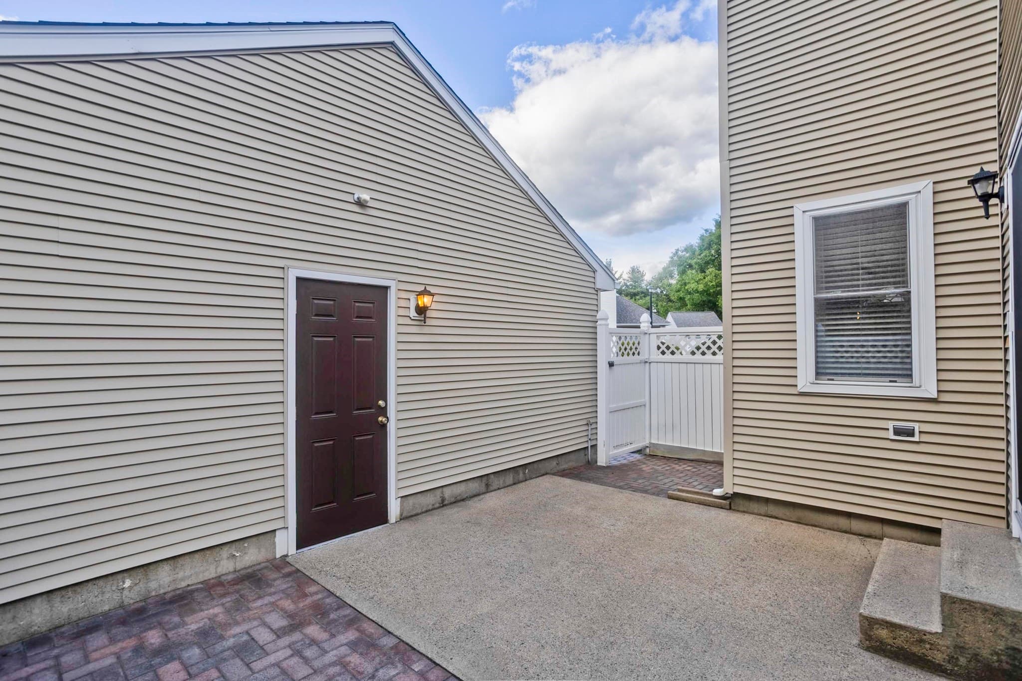 Condominium at 27 Curry Lane # 27, Chicopee MA 01022, Chicopee, photo 30 of 33