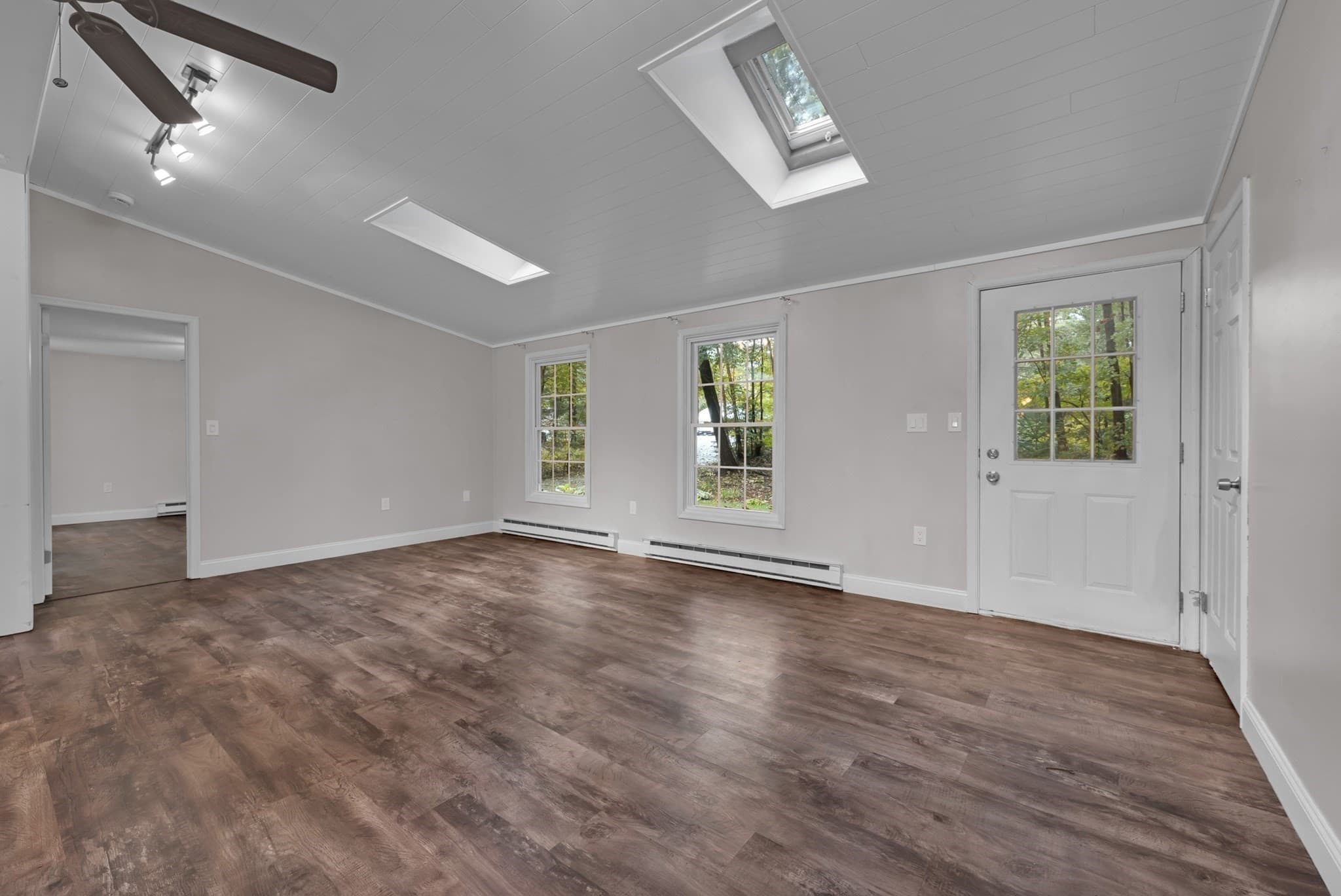 Single Family Residence at 139 Podunk Rd, Sturbridge MA 01566, Sturbridge, photo 13 of 34