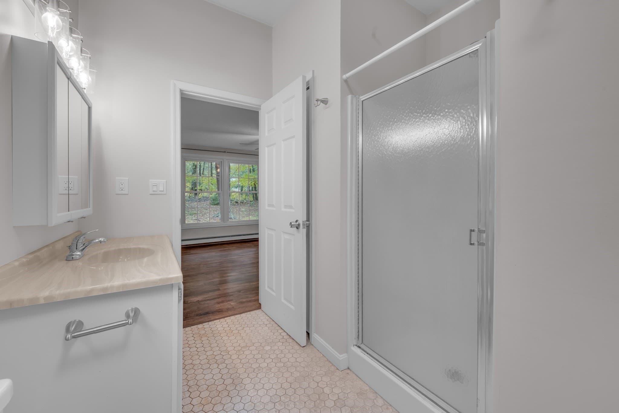 Single Family Residence at 139 Podunk Rd, Sturbridge MA 01566, Sturbridge, photo 11 of 34