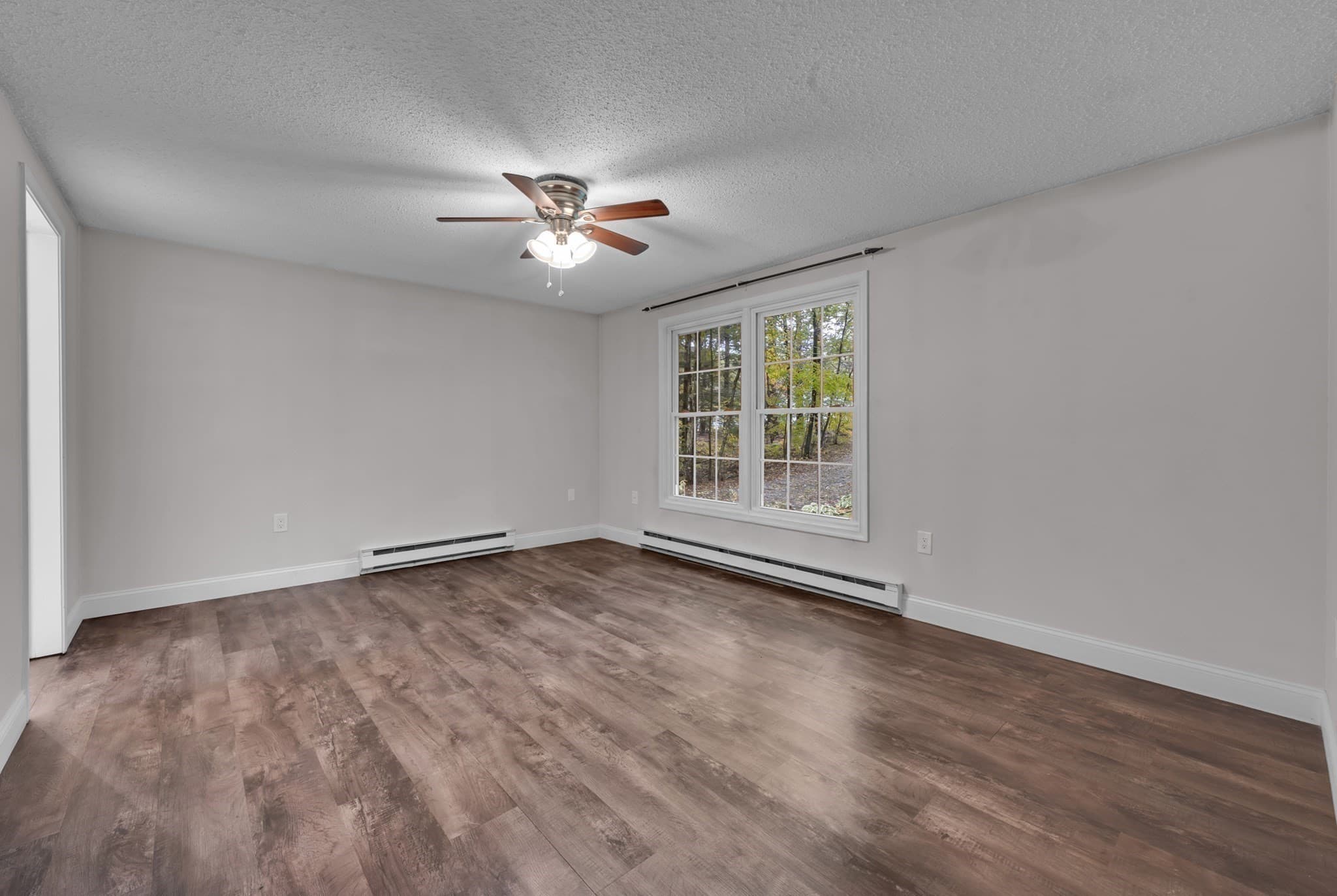 Single Family Residence at 139 Podunk Rd, Sturbridge MA 01566, Sturbridge, photo 8 of 34