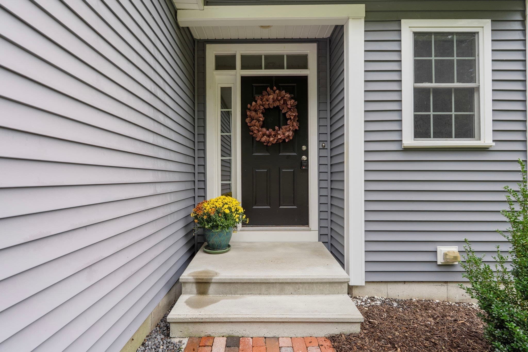 Condominium at 106 Dudley Rd # 106, Berlin MA 01503, Berlin, photo 2 of 30