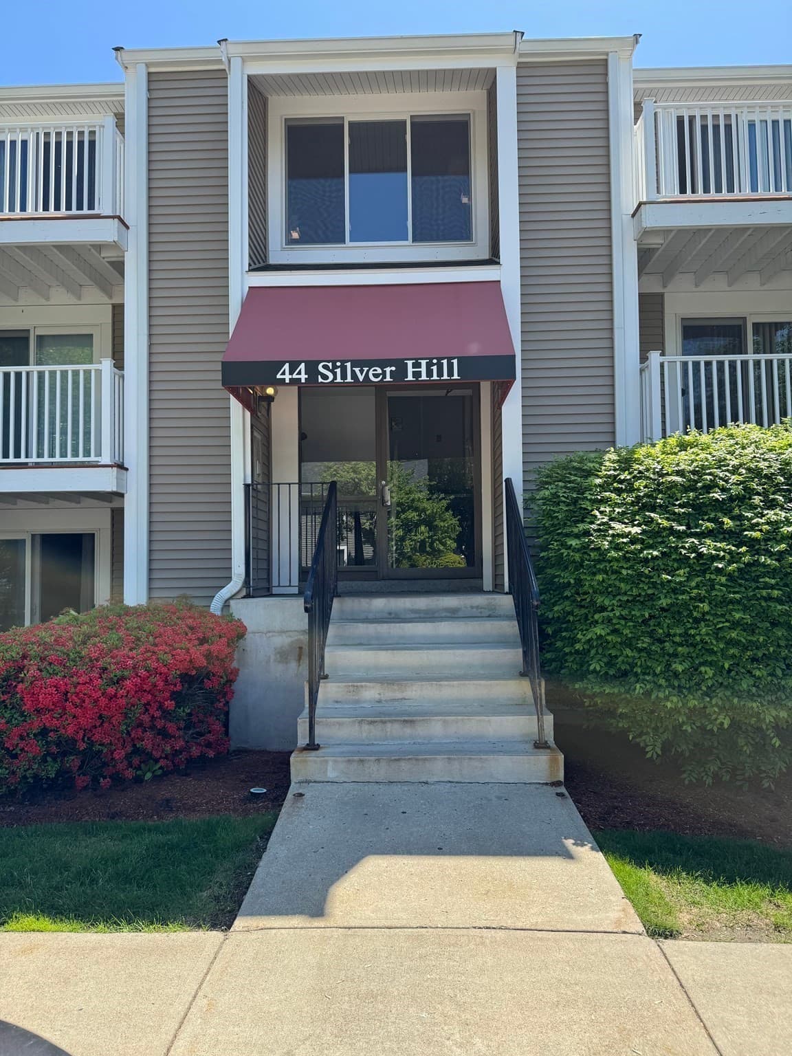 Condominium at 44 Silver Hill Road # 16, Natick MA 01670, Natick, photo 2 of 19