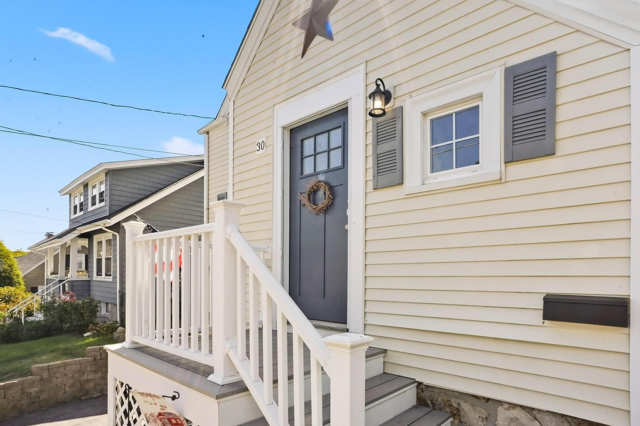 Single Family Residence at 30 Hilldale Rd, Weymouth MA 02190, Weymouth, photo 5 of 33