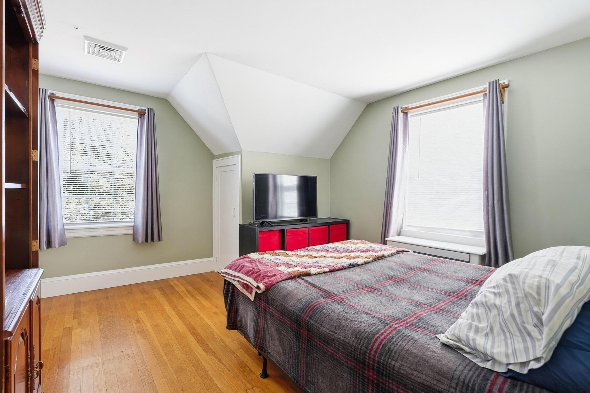 Single Family Residence at 30 Hilldale Rd, Weymouth MA 02190, Weymouth, photo 20 of 33