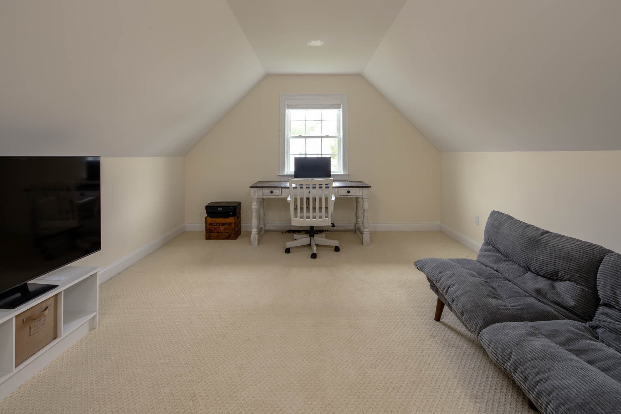 Single Family Residence at 31 Split Rock Ln, Mattapoisett MA 02739, Mattapoisett, photo 30 of 38