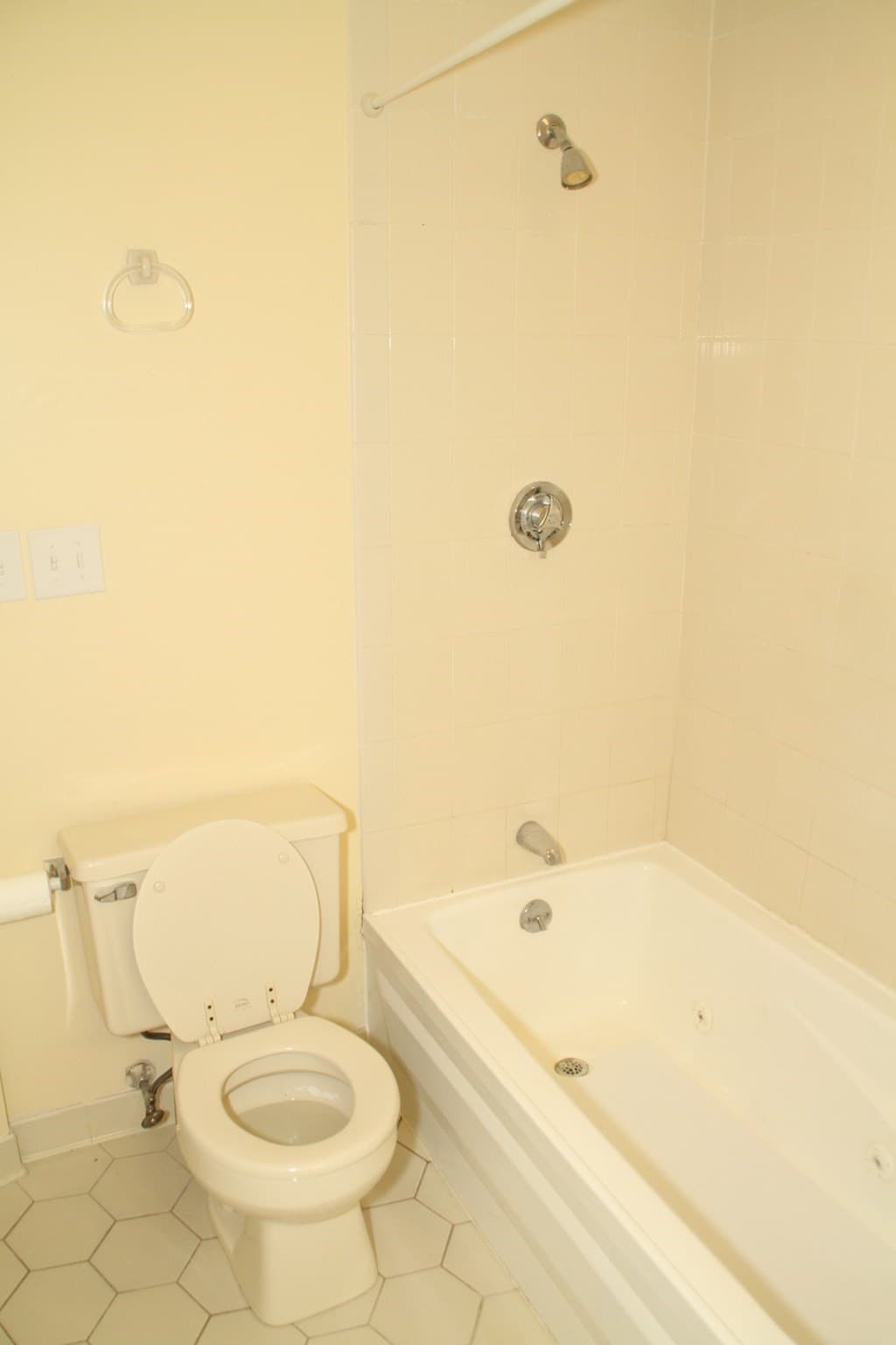 Condominium at 90 Quincy Shore Dr # 219, Quincy MA 02171, Quincy, photo 18 of 25