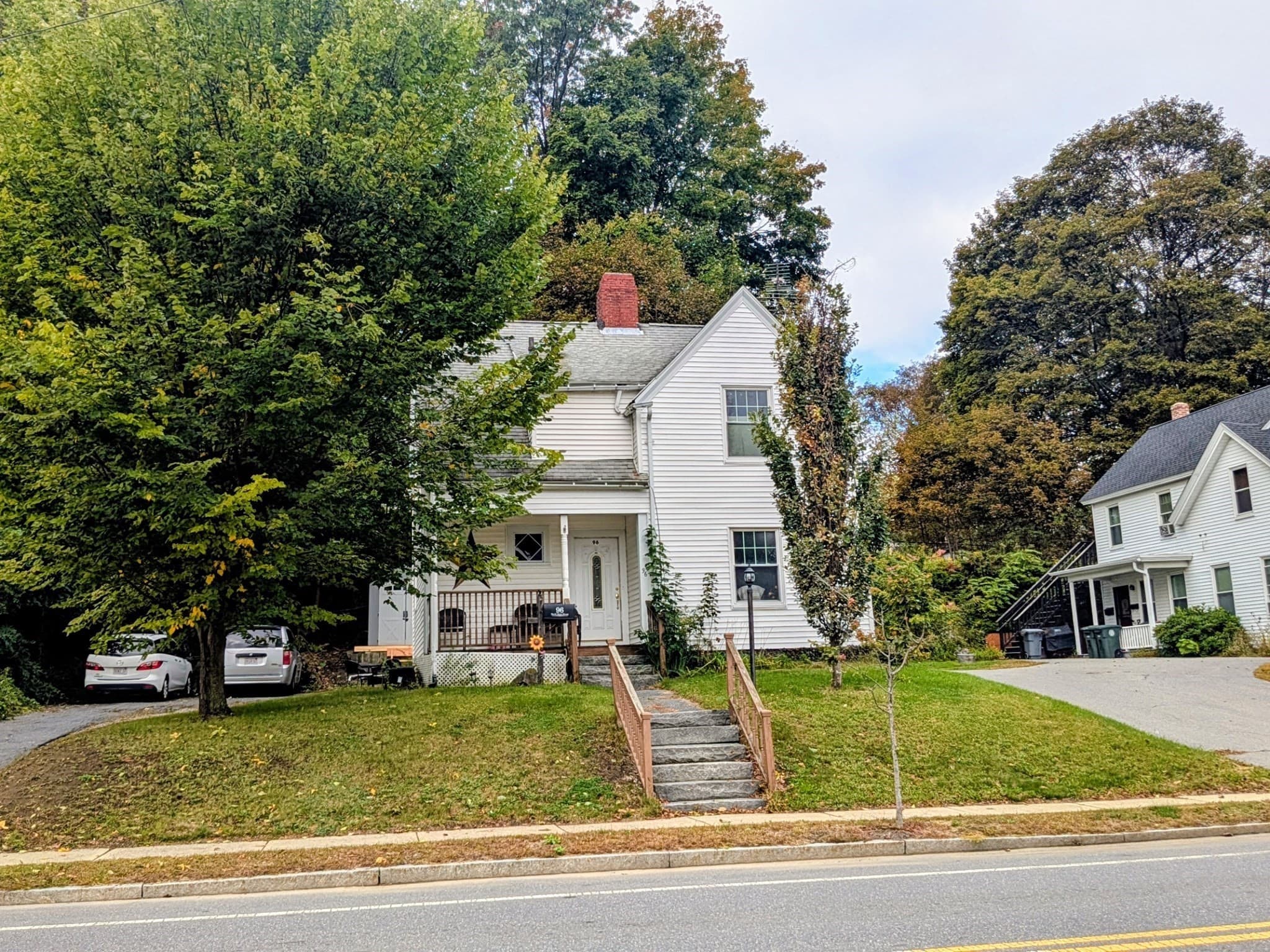 Single Family Residence at 96 N Main St, Leominster MA 01453, Leominster, photo 2 of 26