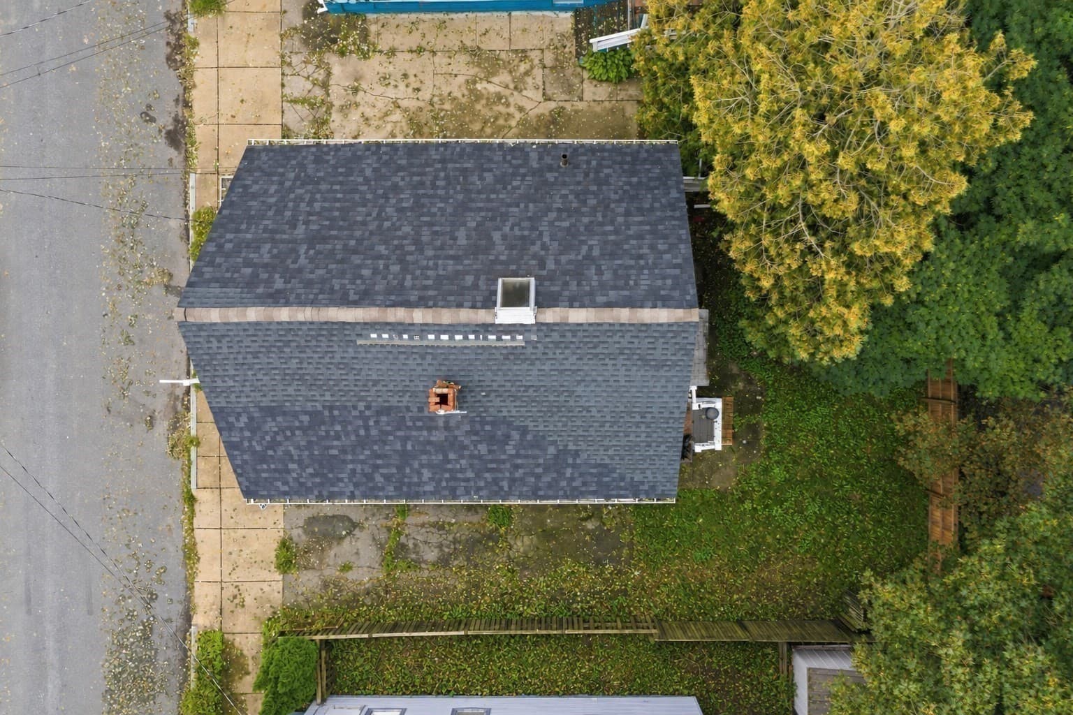 Single Family Residence at 96 Pierce St, New Bedford MA 02740, New Bedford, photo 10 of 23