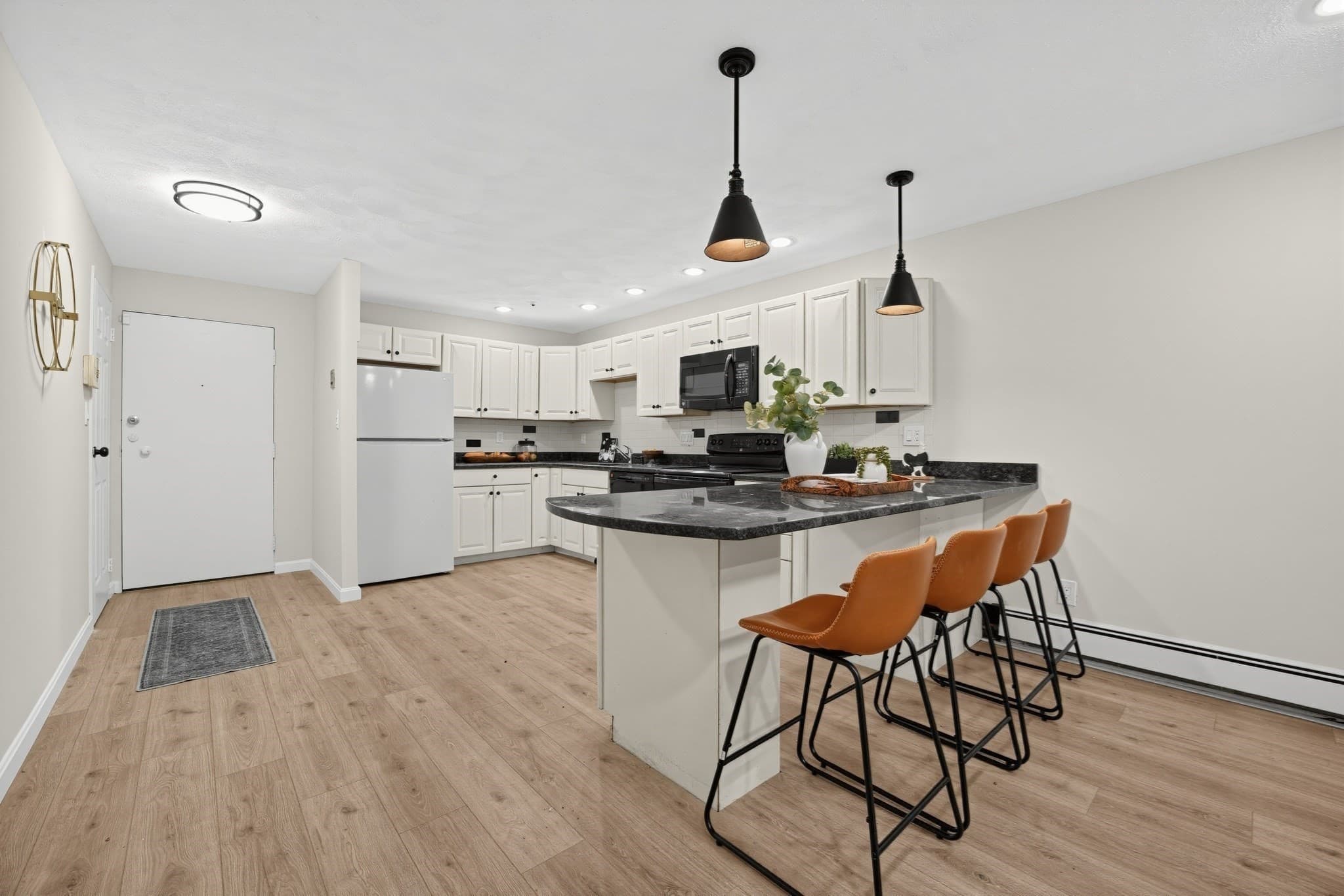 Condominium at 595 Revere Beach Parkway # 6, Revere MA 02151, Revere, photo 13 of 23