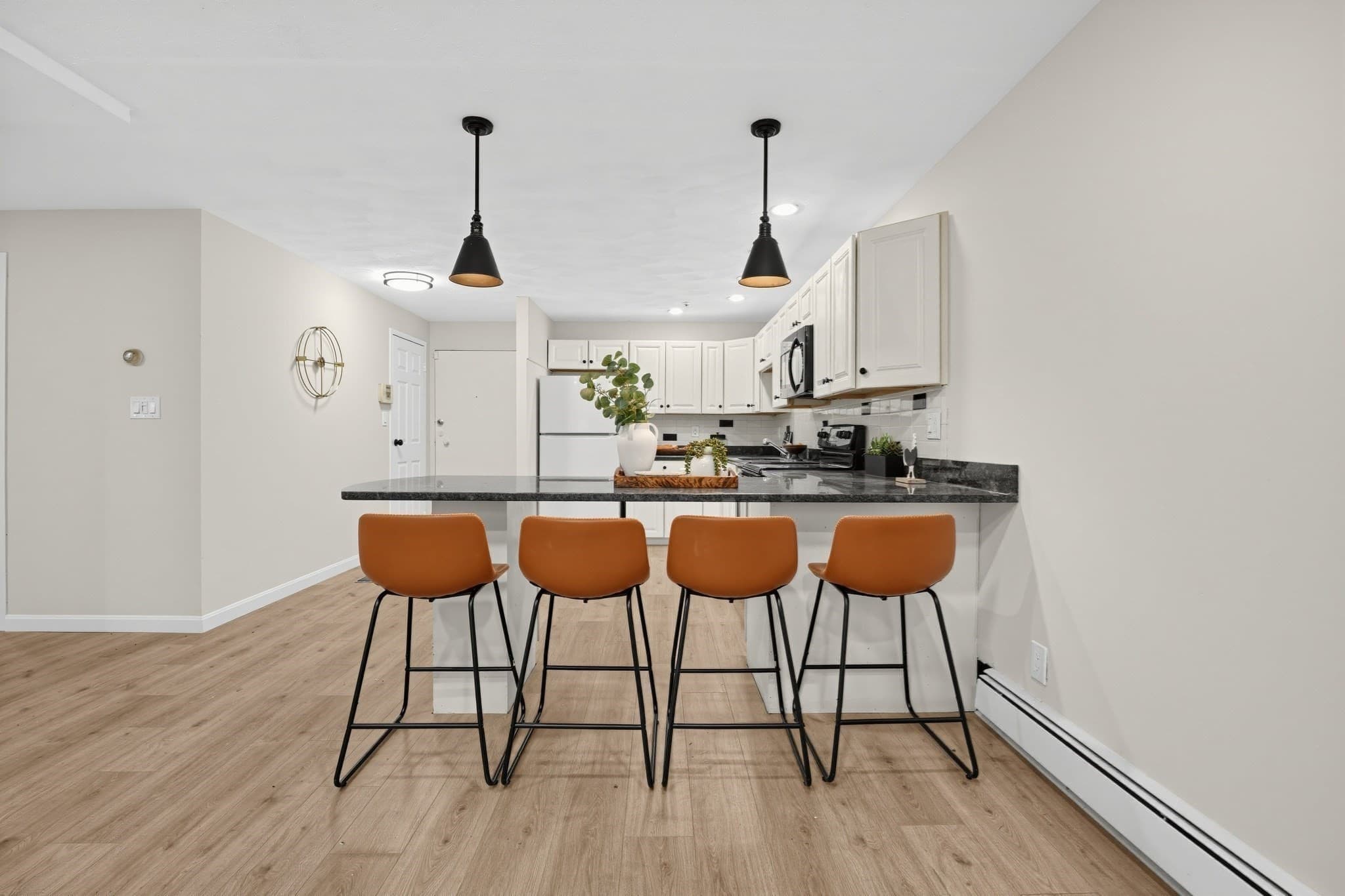 Condominium at 595 Revere Beach Parkway # 6, Revere MA 02151, Revere, photo 12 of 23