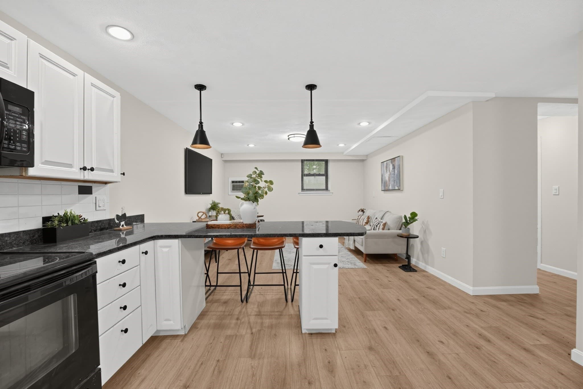 Condominium at 595 Revere Beach Parkway # 6, Revere MA 02151, Revere, photo 10 of 23