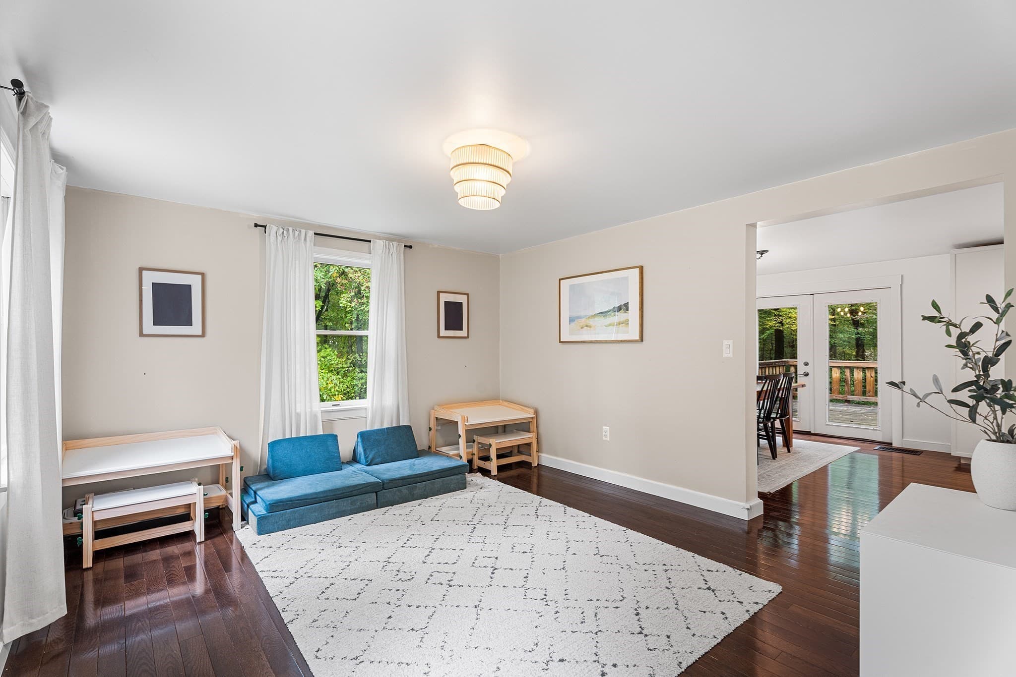 Single Family Residence at 676 West St, Uxbridge MA 01569, Uxbridge, photo 11 of 41