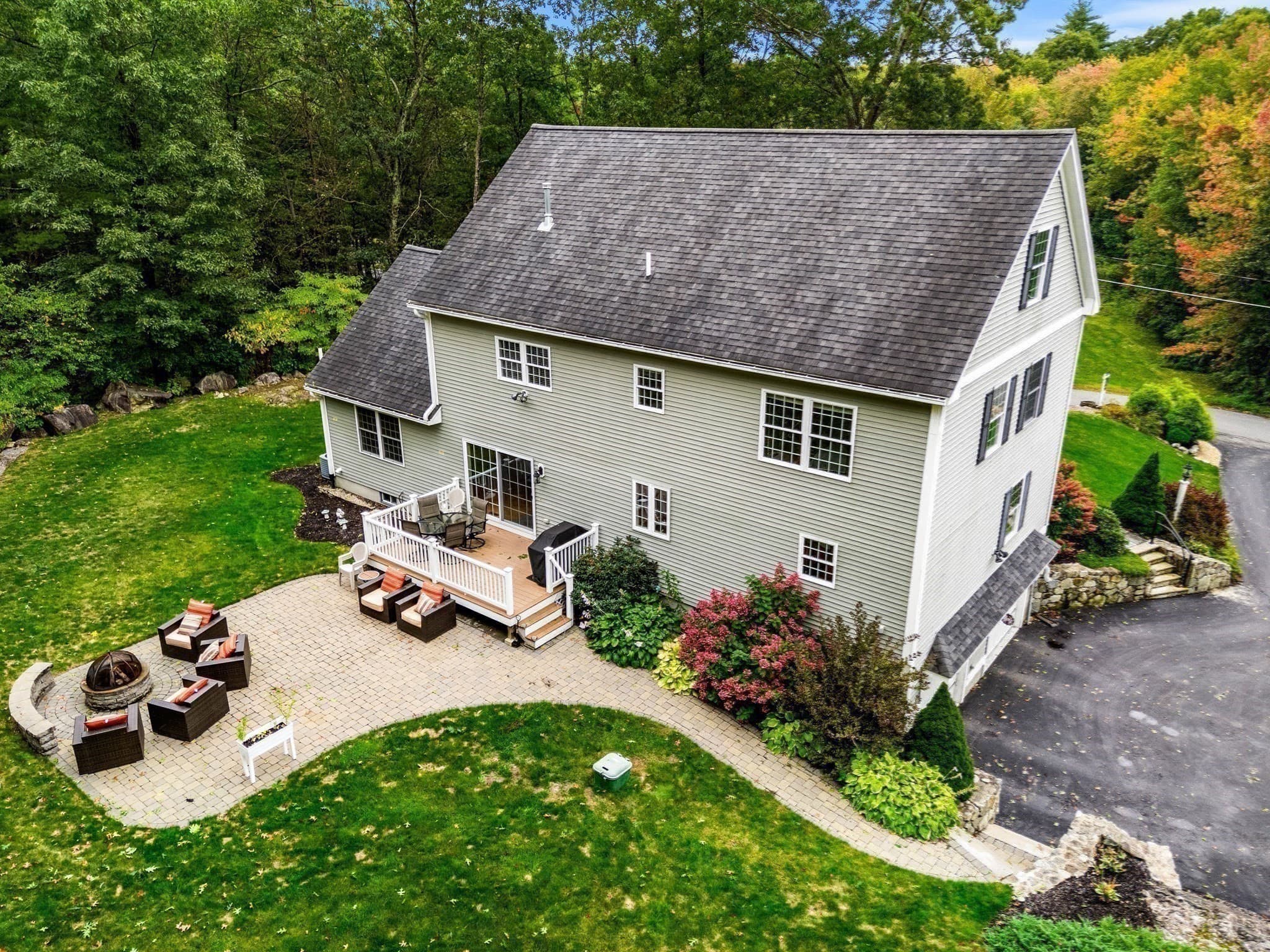 Single Family Residence at 190 Berry St, North Andover MA 01845, North Andover, photo 33 of 39