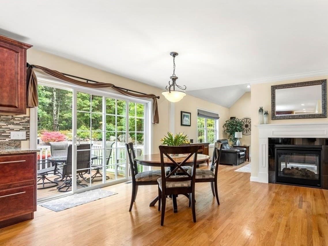 Single Family Residence at 190 Berry St, North Andover MA 01845, North Andover, photo 14 of 39