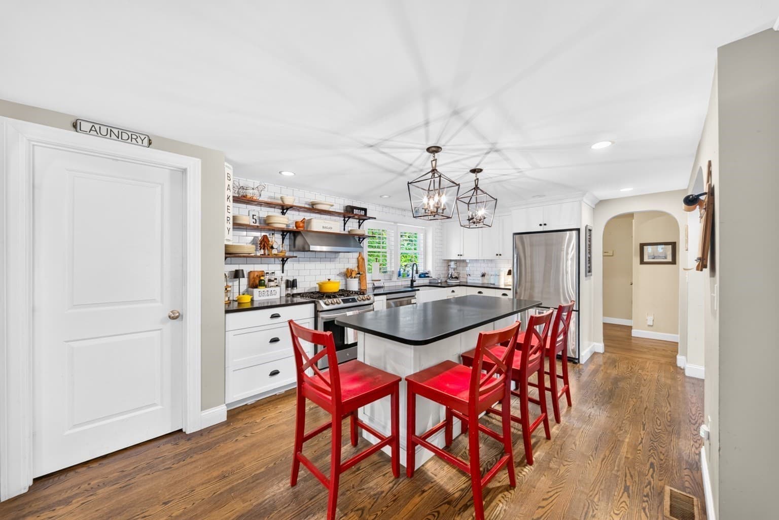 Single Family Residence at 118 Pine Ridge Rd, Reading MA 01867, Reading, photo 2 of 42