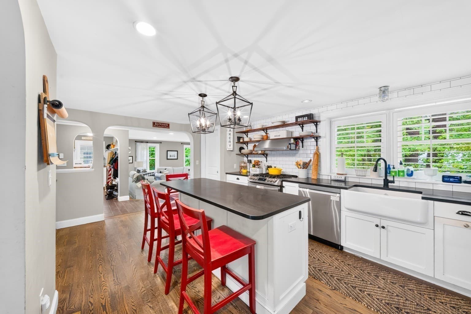 Single Family Residence at 118 Pine Ridge Rd, Reading MA 01867, Reading, photo 6 of 42