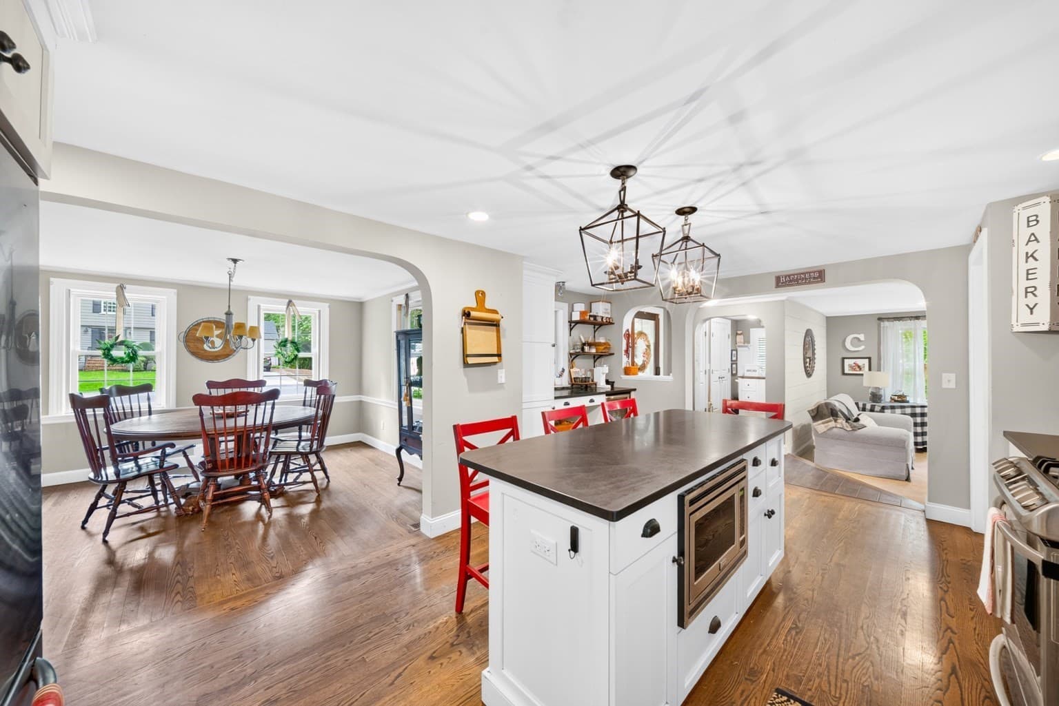 Single Family Residence at 118 Pine Ridge Rd, Reading MA 01867, Reading, photo 9 of 42