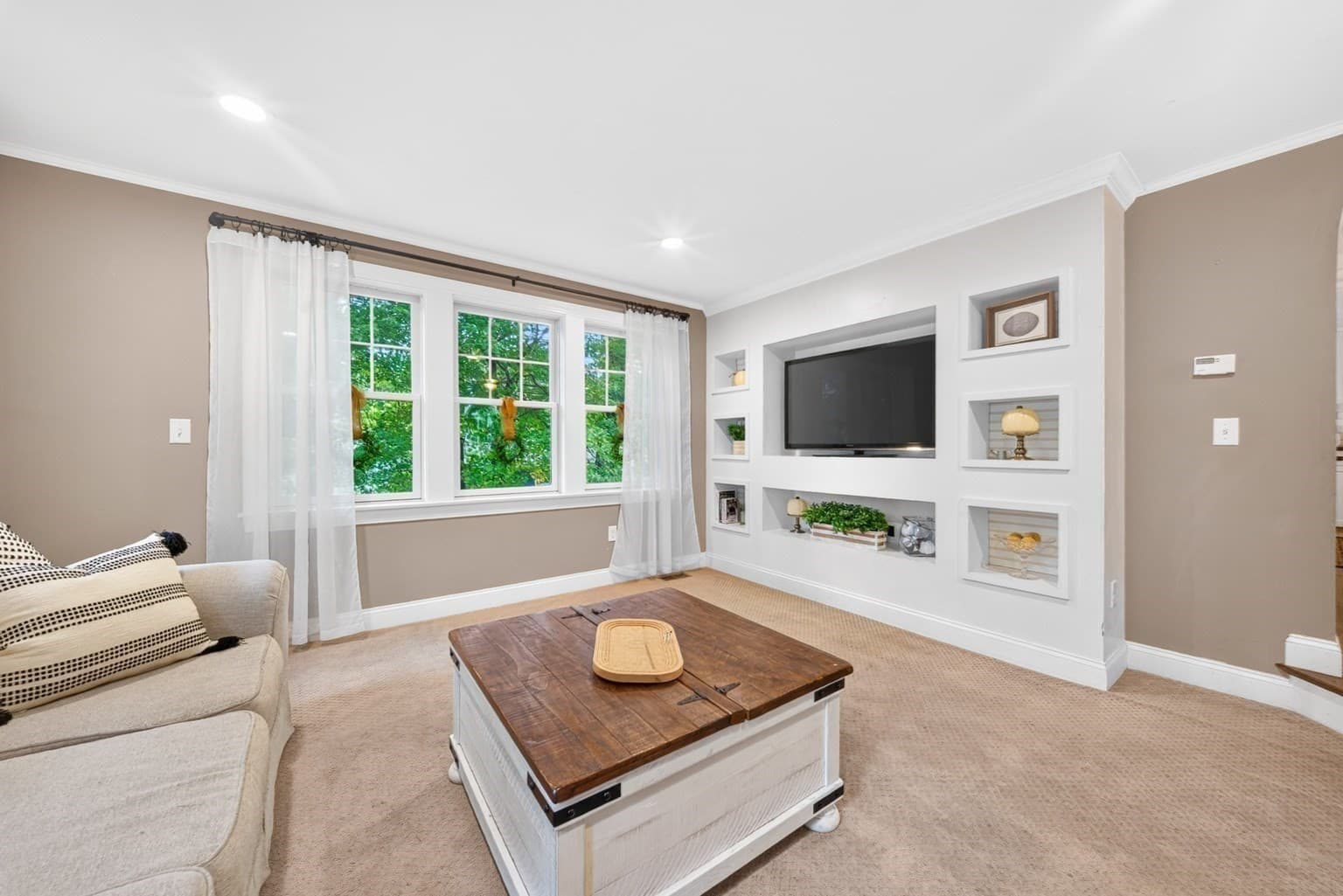 Single Family Residence at 118 Pine Ridge Rd, Reading MA 01867, Reading, photo 14 of 42