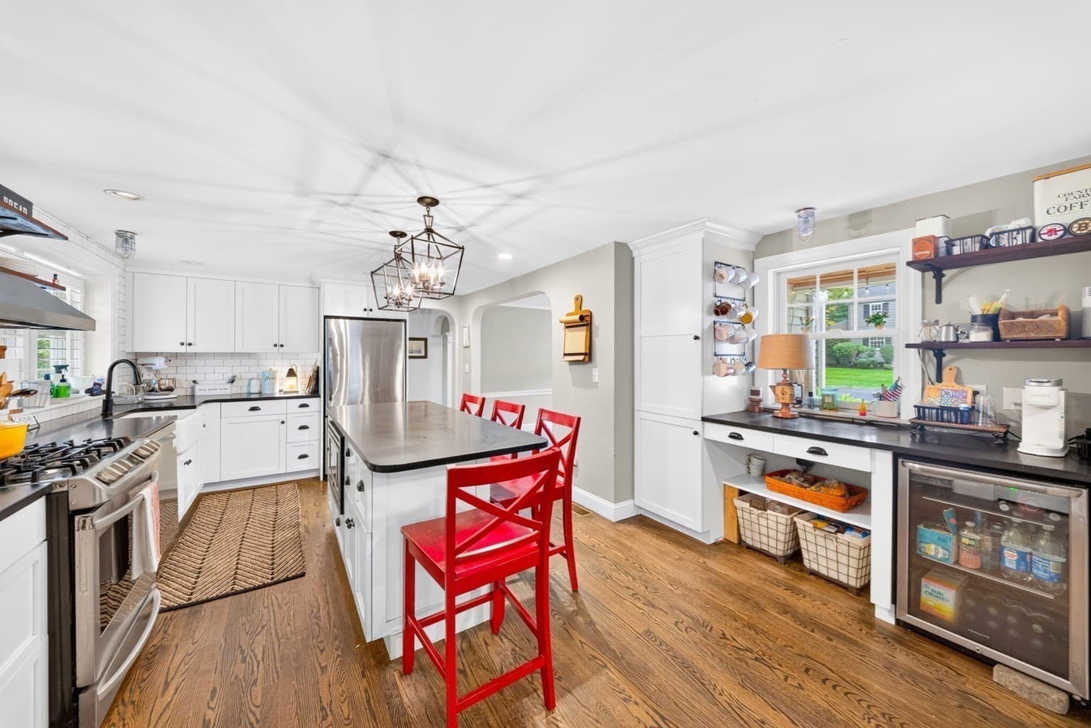 Single Family Residence at 118 Pine Ridge Rd, Reading MA 01867, Reading, photo 4 of 42