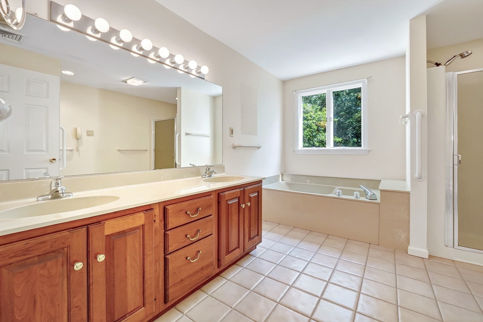 Single Family Residence at 33 River Ridge, Sudbury MA 01776, Sudbury, photo 31 of 42