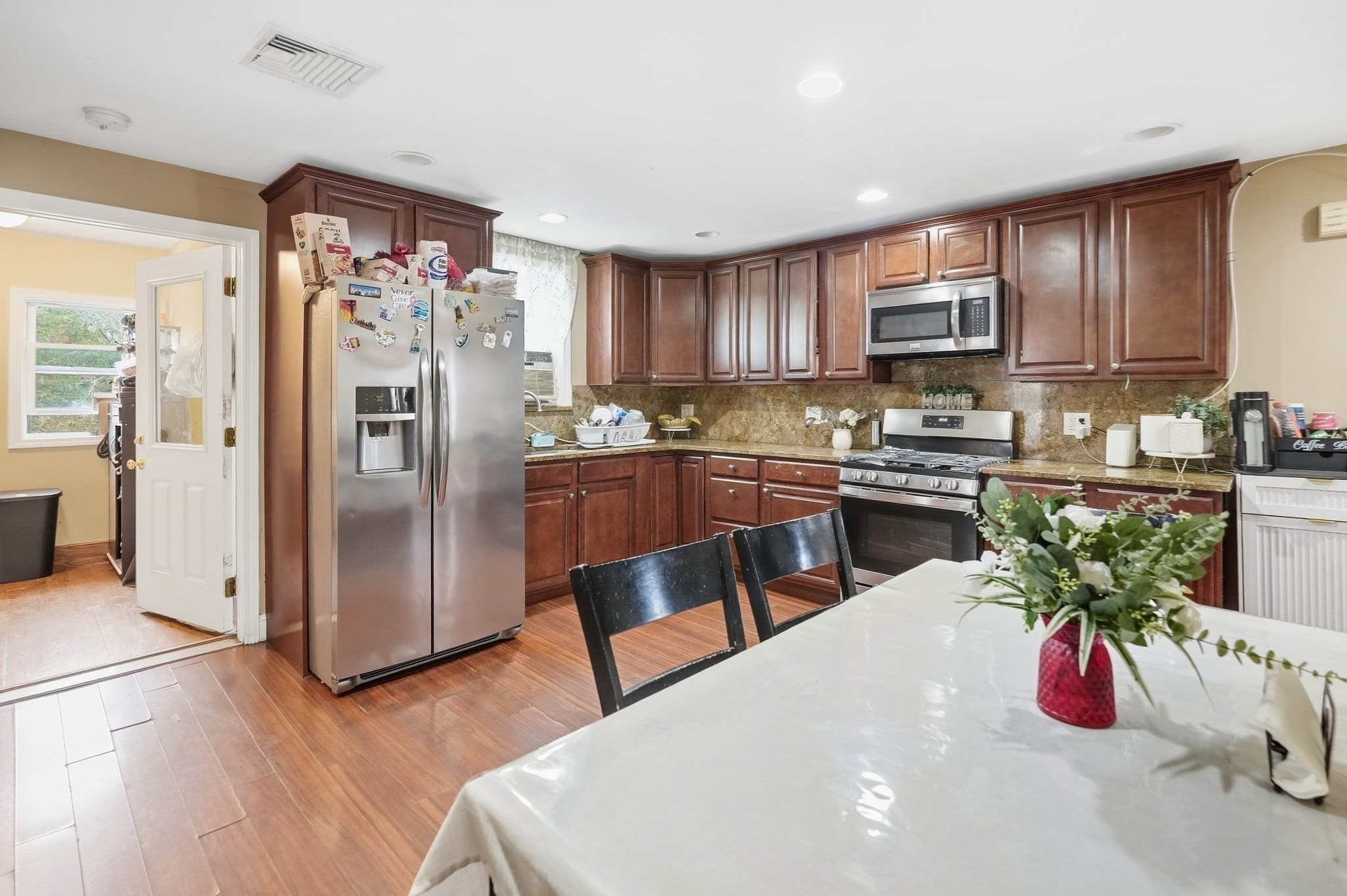 2 Family - 2 Units Up/Down at 43 Broad St, Lynn MA 01902, Lynn, photo 7 of 24