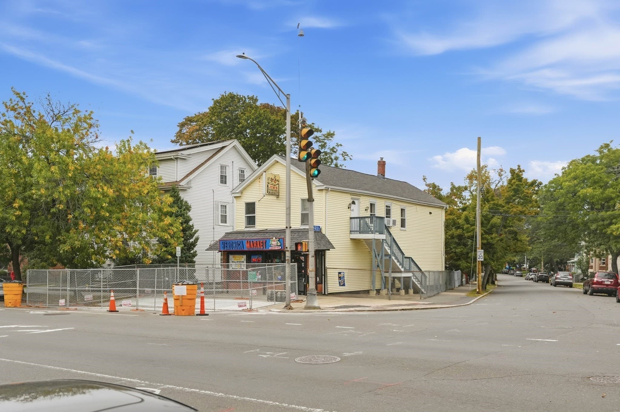2 Family - 2 Units Up/Down at 43 Broad St, Lynn MA 01902, Lynn, photo 19 of 24
