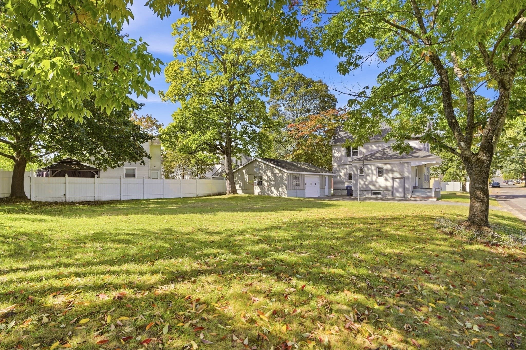 Single Family Residence at 27 Arthur St, Methuen MA 01844, Methuen, photo 31 of 36