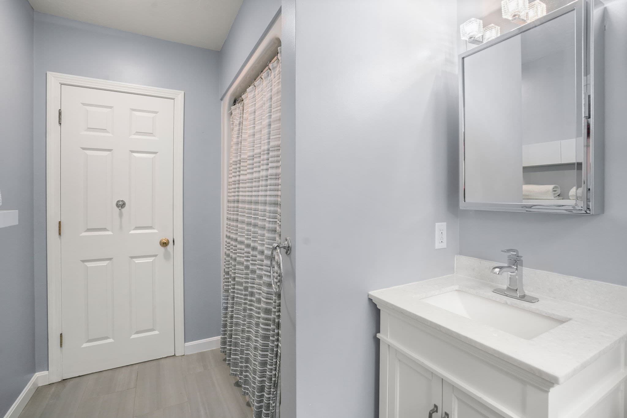 Single Family Residence at 55 Brook Farm Rd, Boston MA 02132, Boston, photo 22 of 32