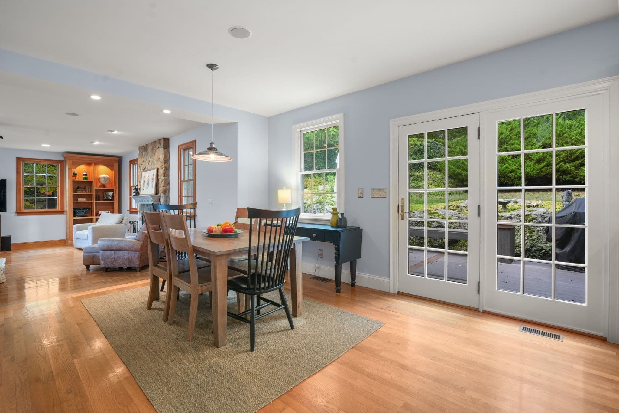Single Family Residence at 55 Brook Farm Rd, Boston MA 02132, Boston, photo 10 of 32