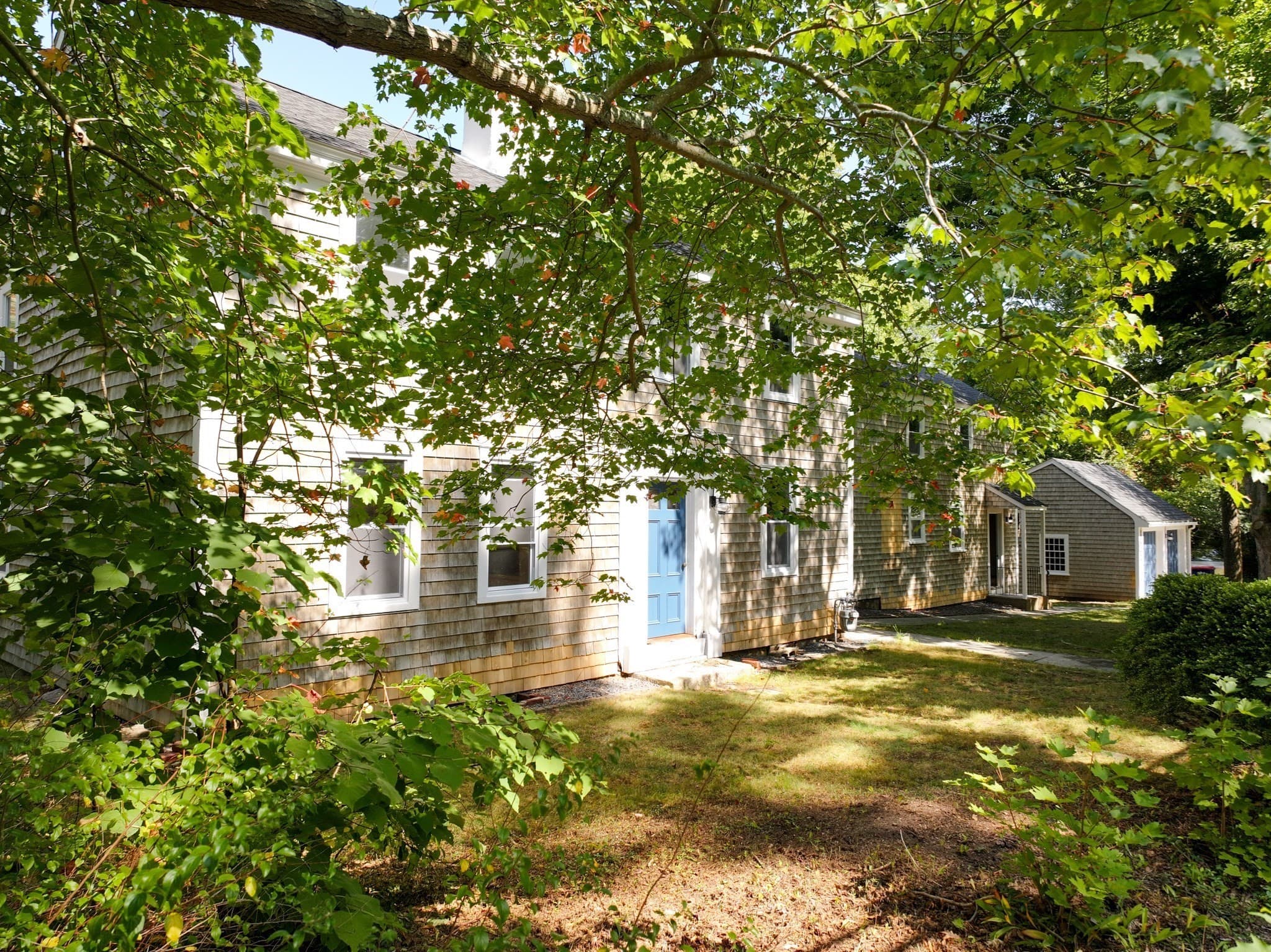 Single Family Residence at 687 Main St, Wareham MA 02571, Wareham, photo 2 of 31