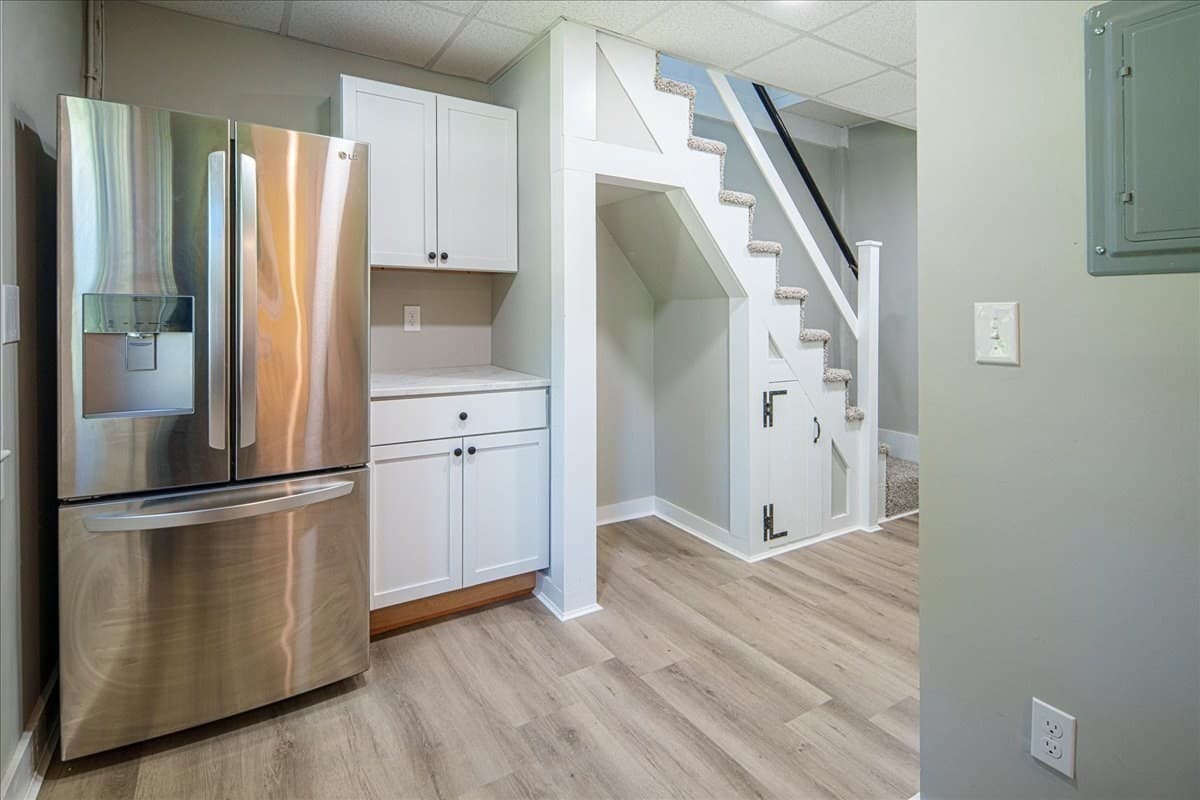 Single Family Residence at 687 Main St, Wareham MA 02571, Wareham, photo 9 of 31