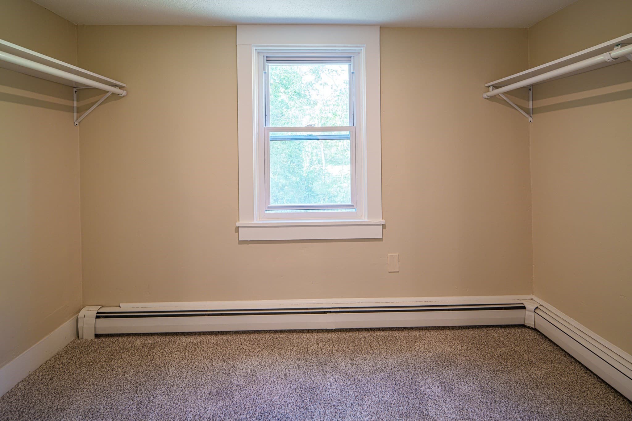 Single Family Residence at 687 Main St, Wareham MA 02571, Wareham, photo 29 of 31