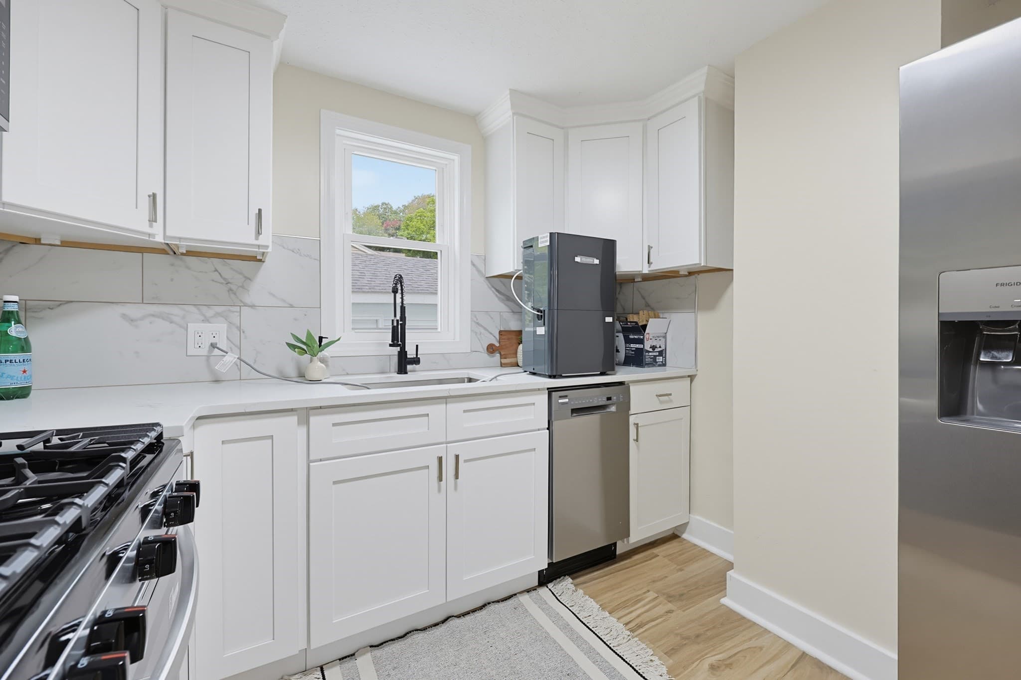 Single Family Residence at 6 Harris Ave, Milford MA 01757, Milford, photo 2 of 18