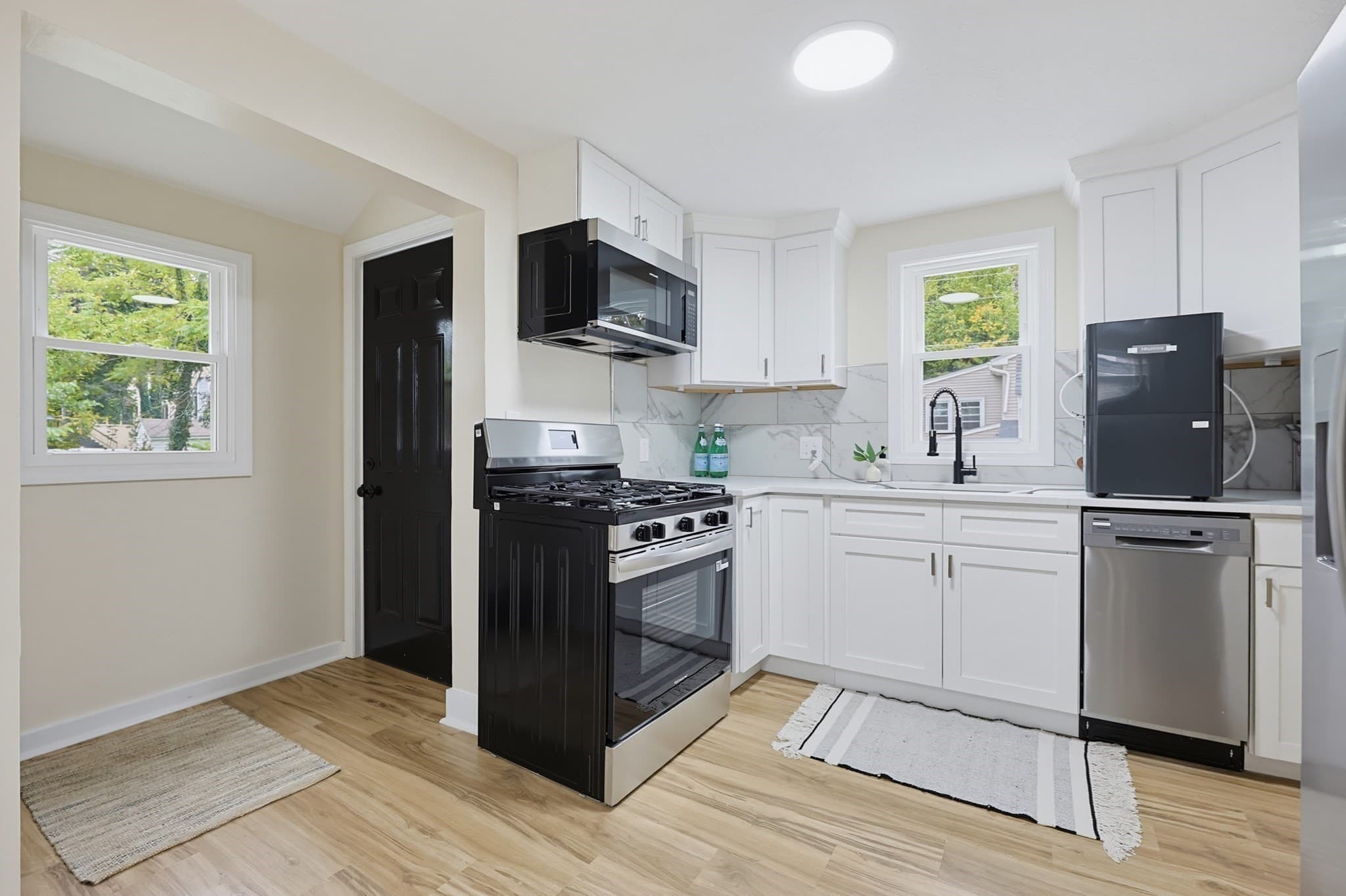 Single Family Residence at 6 Harris Ave, Milford MA 01757, Milford, photo 3 of 18