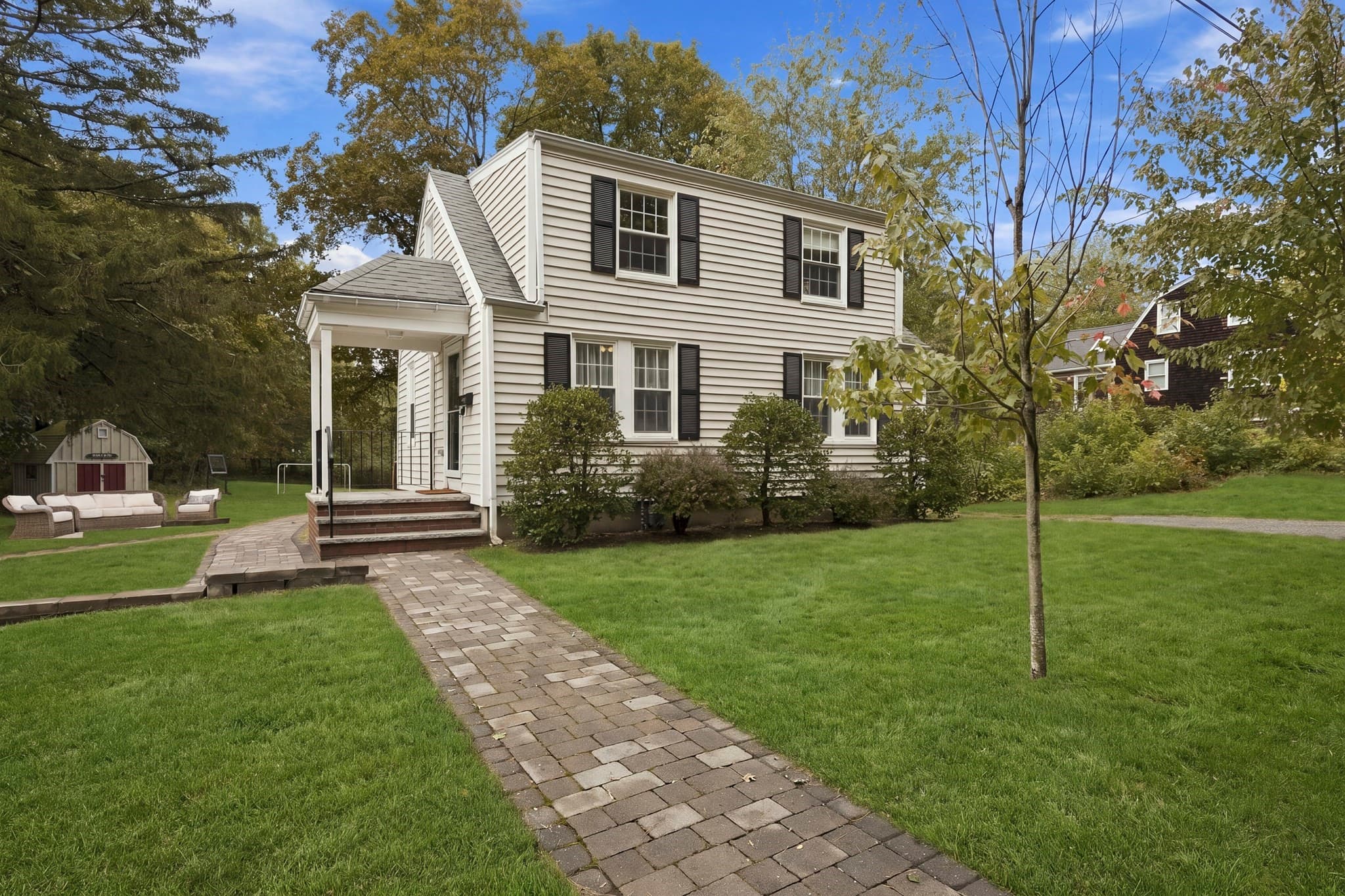 Single Family Residence at 16 Clifford Ct, Hingham MA 02043, Hingham, photo 3 of 30