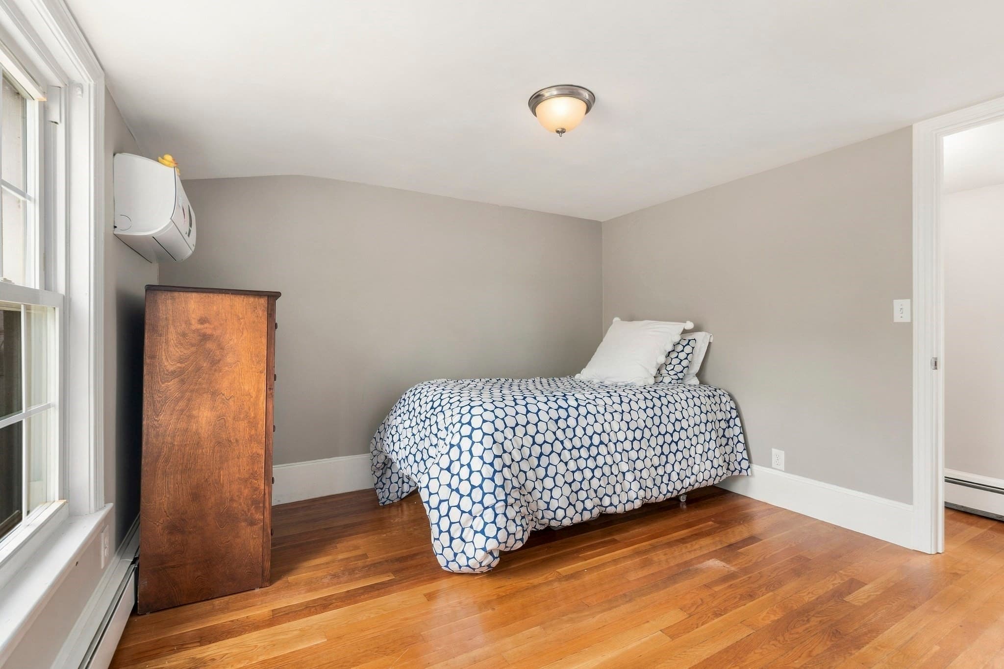 Single Family Residence at 16 Clifford Ct, Hingham MA 02043, Hingham, photo 19 of 30